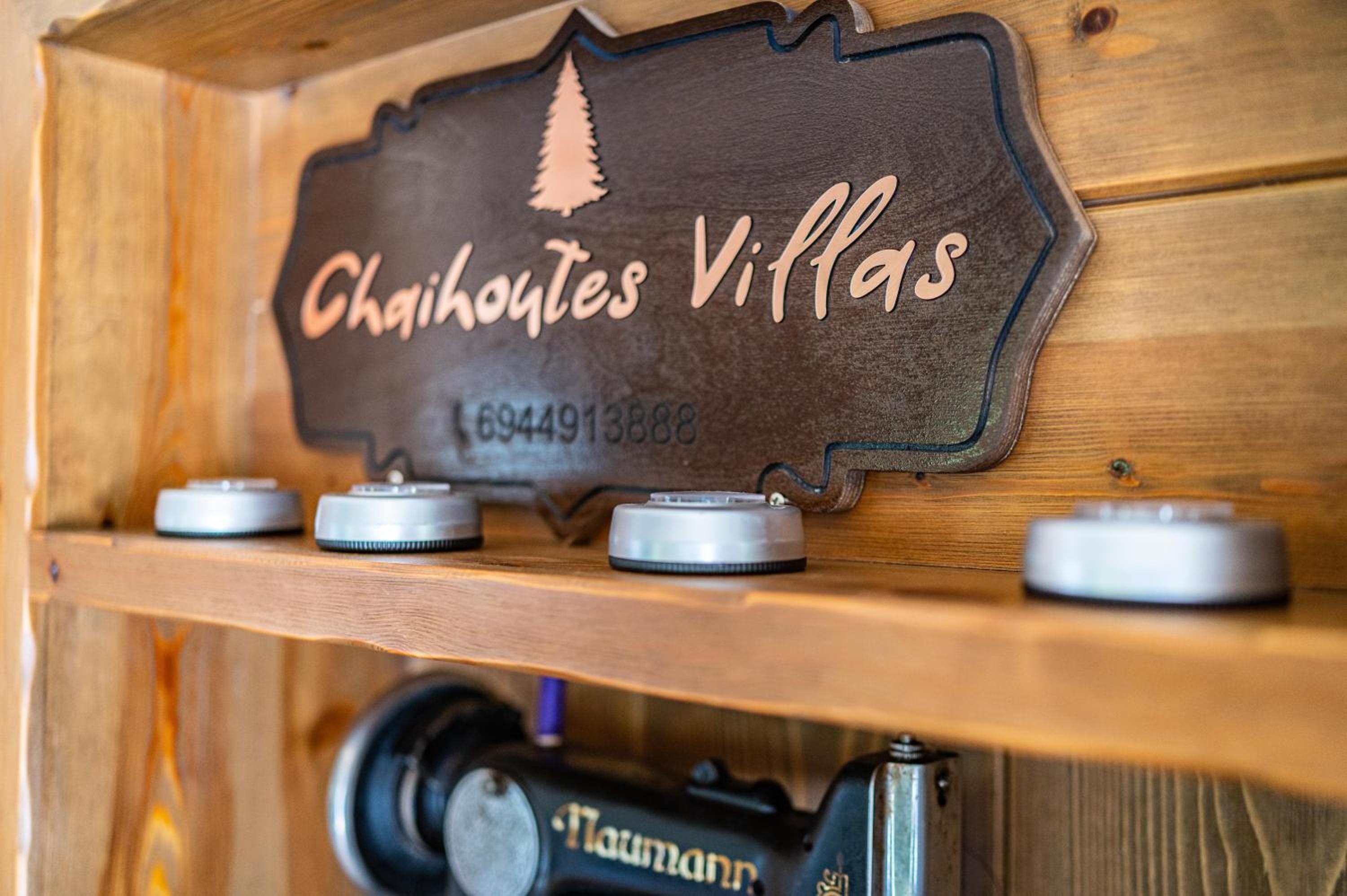 Chaihoutes stone villa into Olive farm in Zia