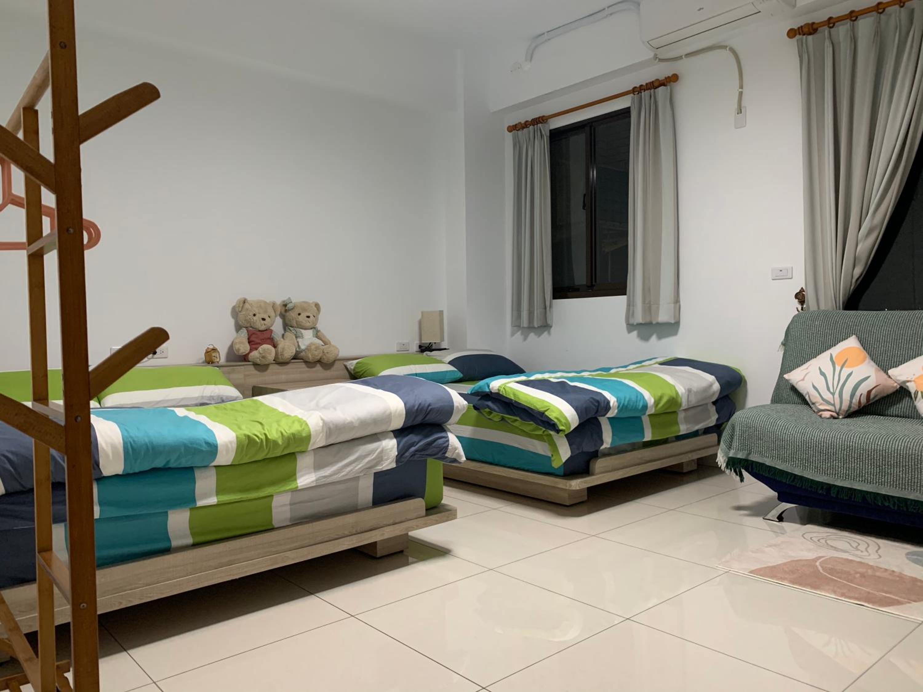 Photo 23