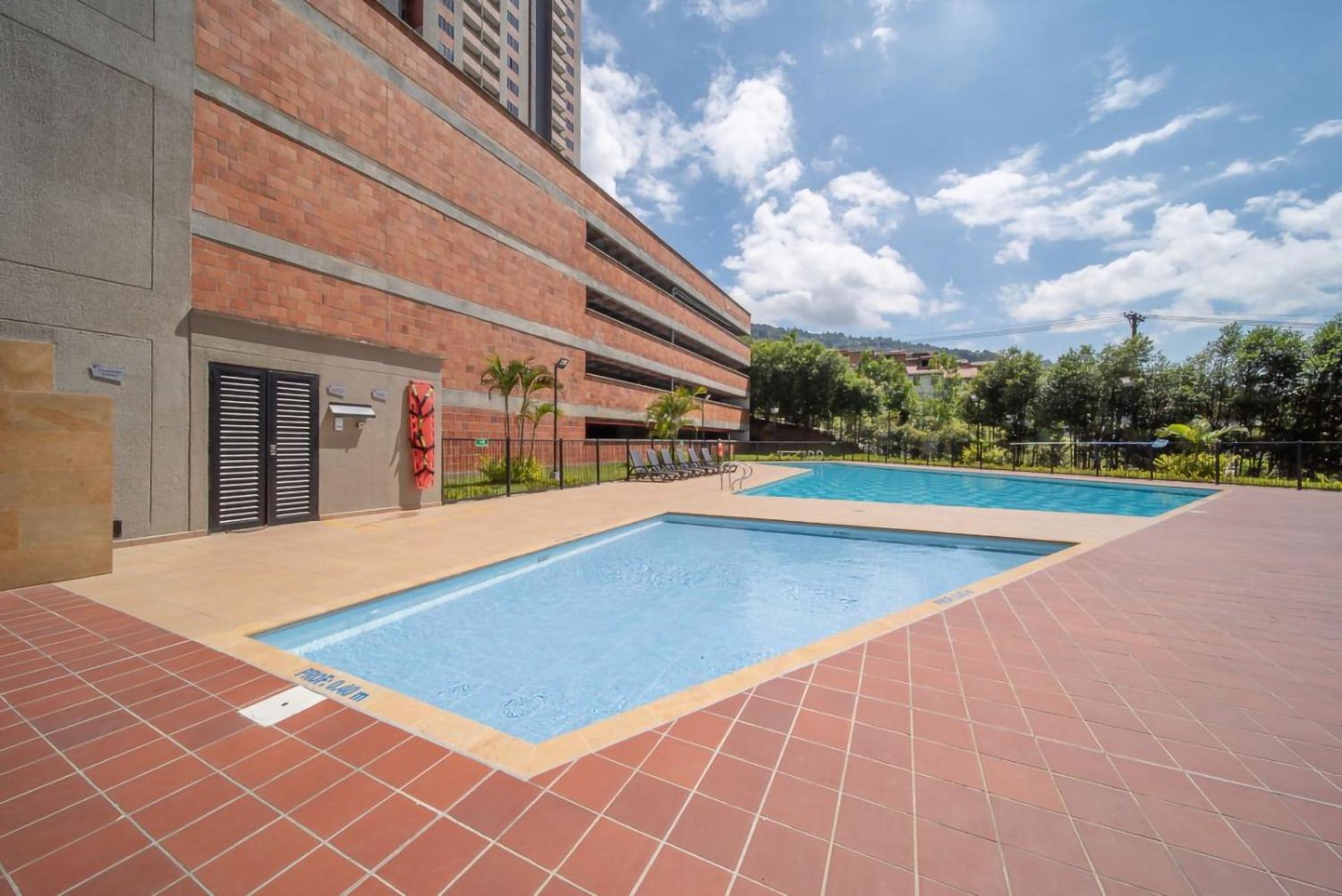 Habitación en apartamento Robledo-Medellin