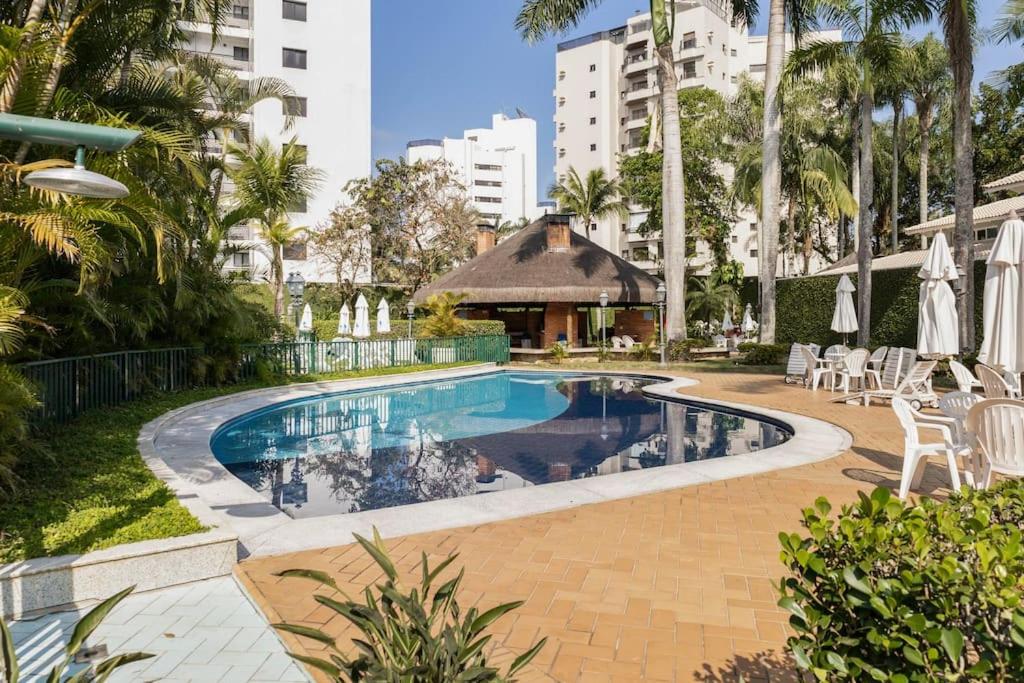 RIVIERA DE SAO LOURENÇO, CONDO ACQUA A 0,5 MIN DA PRAIA - estilo resort! Lindo apto com ar condicionado e wifi
