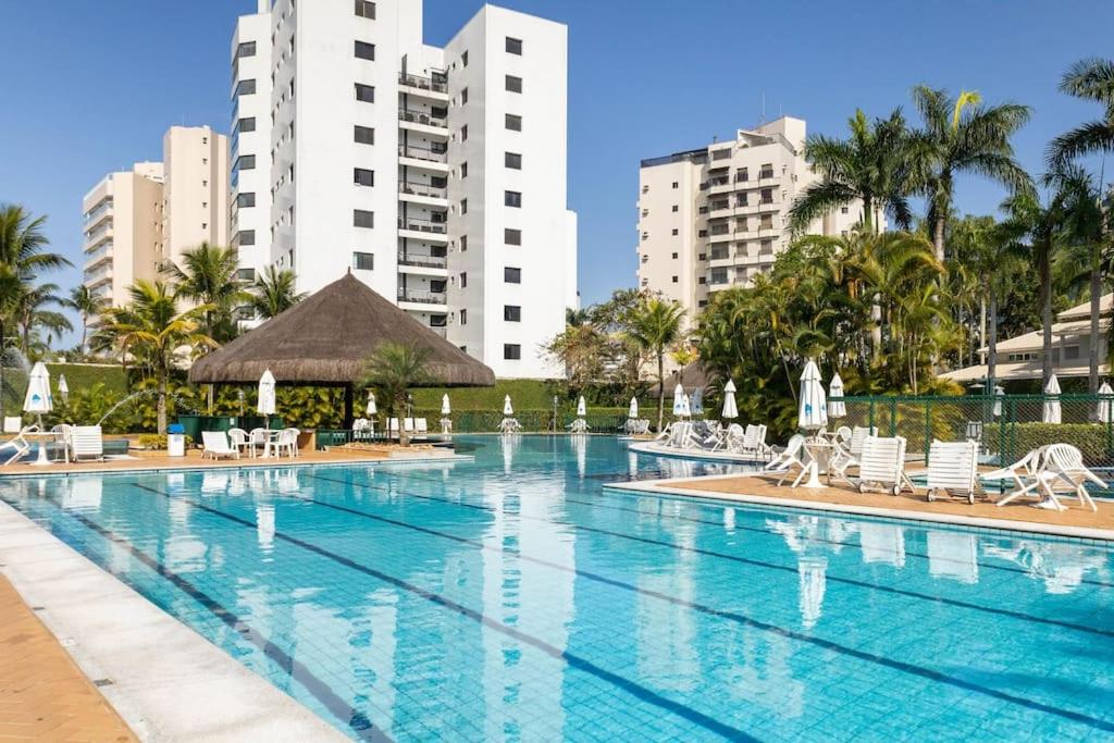 RIVIERA DE SAO LOURENÇO, CONDO ACQUA A 0,5 MIN DA PRAIA - estilo resort! Lindo apto com ar condicionado e wifi