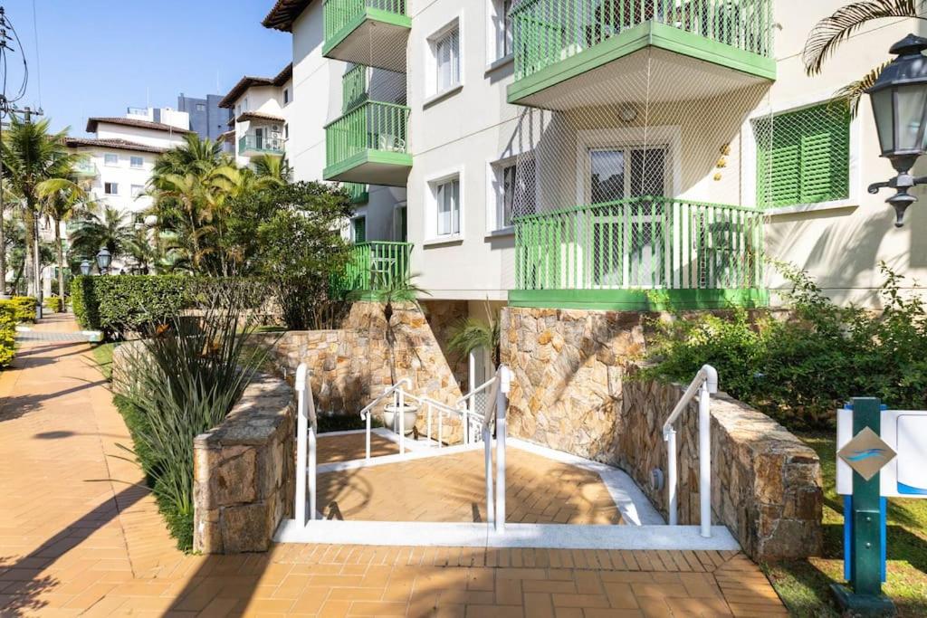 RIVIERA DE SAO LOURENÇO, CONDO ACQUA A 0,5 MIN DA PRAIA - estilo resort! Lindo apto com ar condicionado e wifi