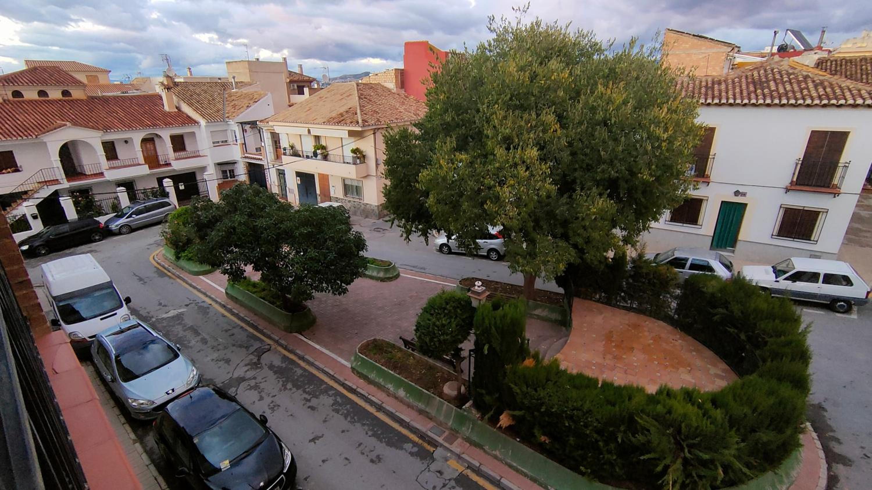 Amplio Apartamento Familiar de 3 Dormitorios en La Zubia Granada a un Paso de la Alhambra y Sierra Nevada view 2