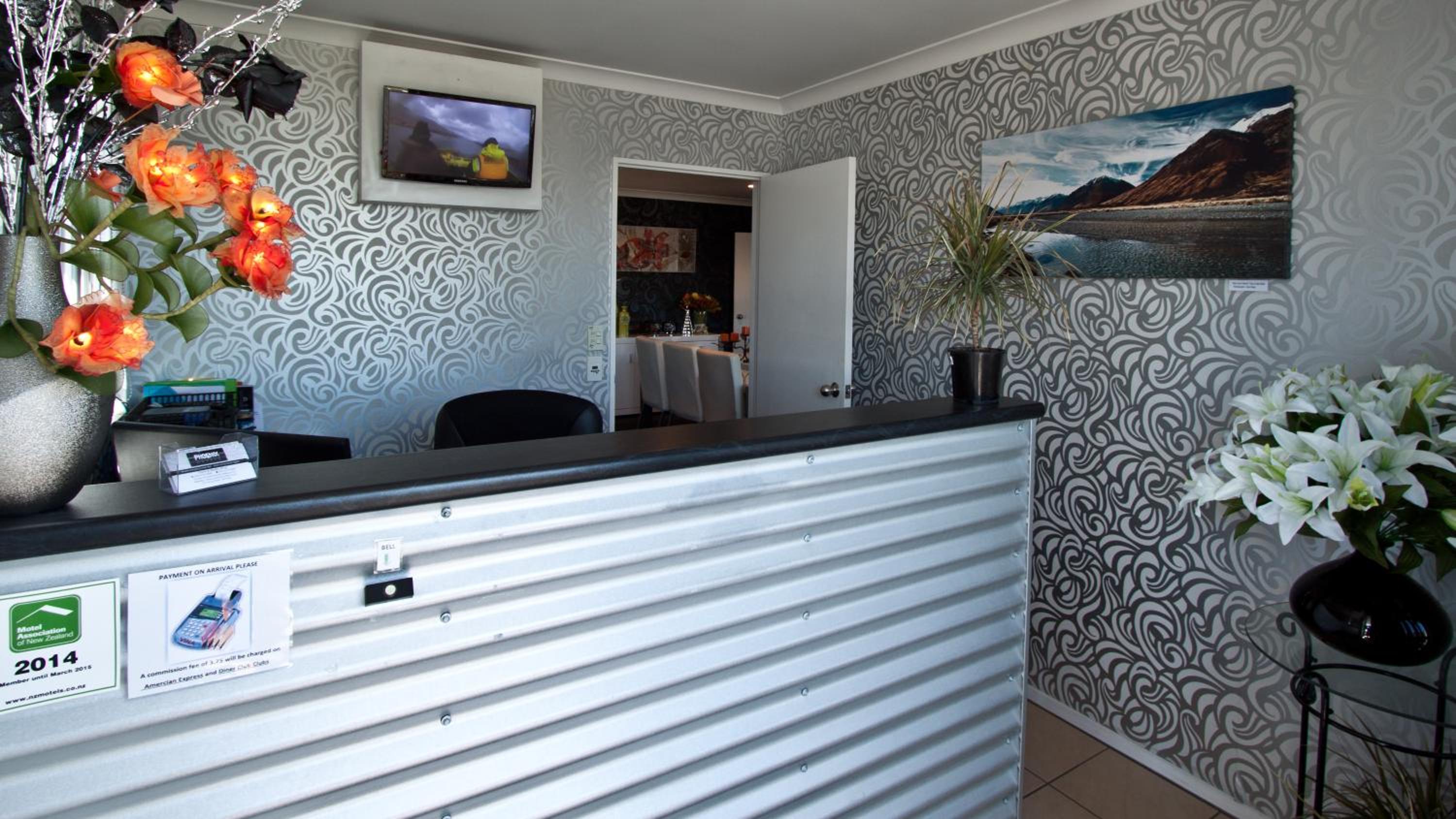 Phoenix Motels