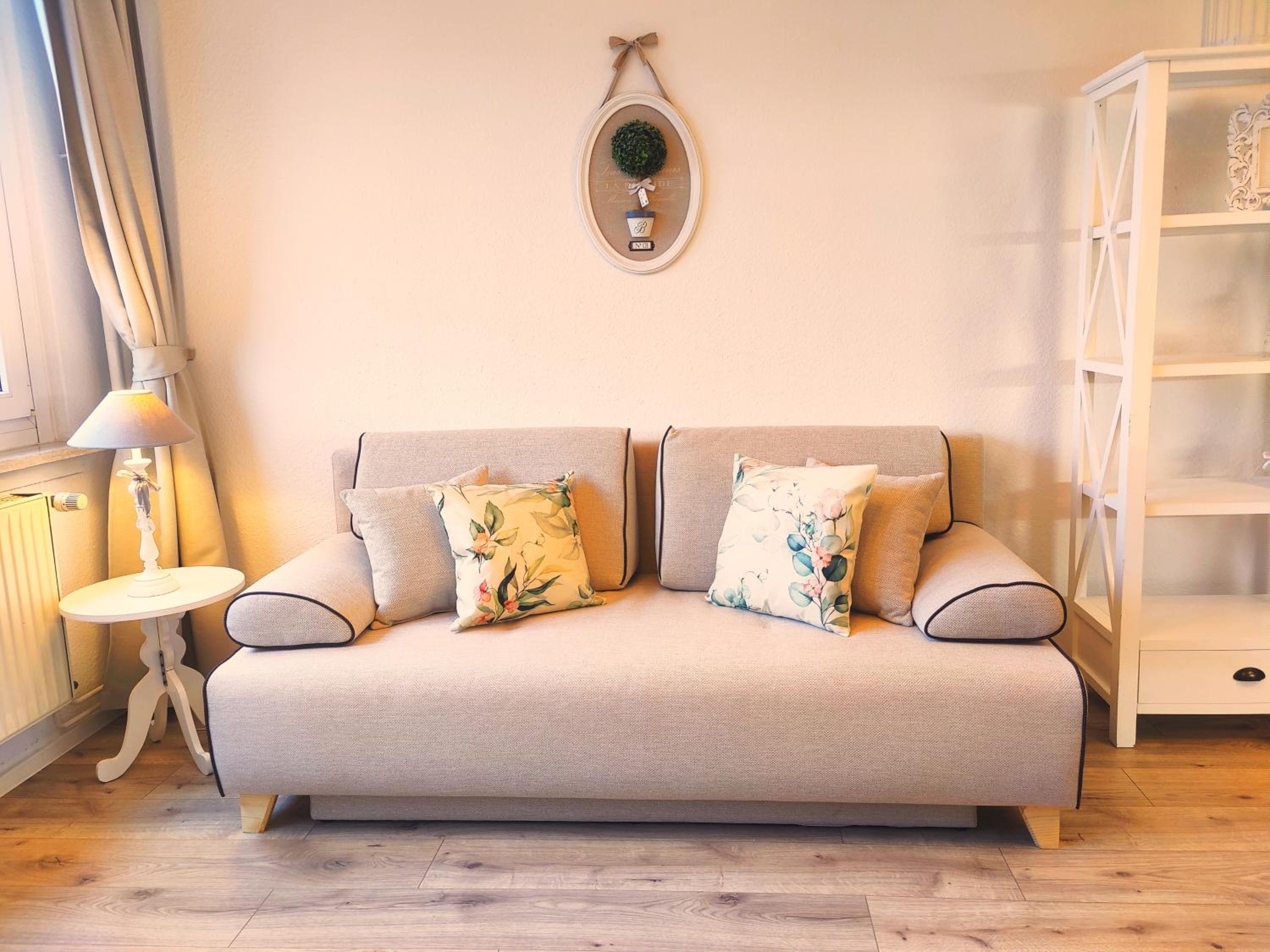 Romantic Style Apartment Berlin Alexanderplatz