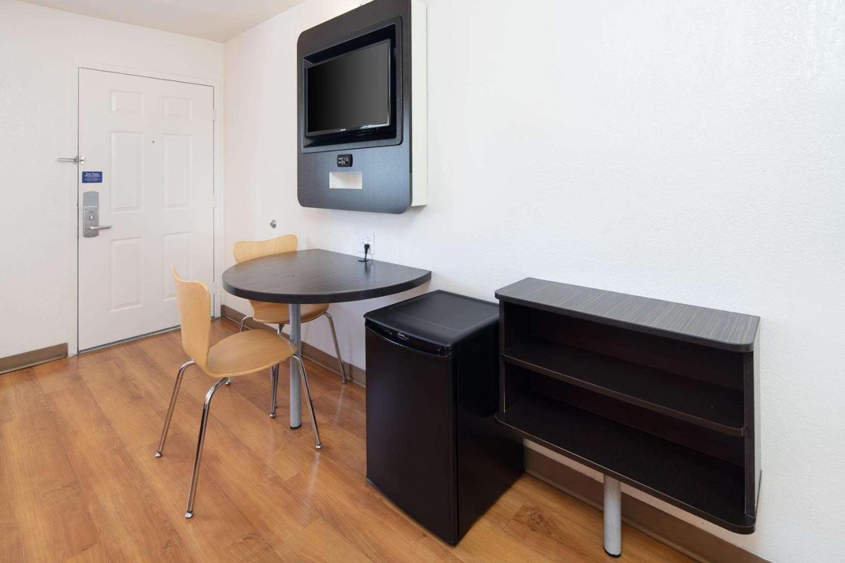 Motel 6-Arcadia, CA - Los Angeles - Pasadena Area - Property Image 20