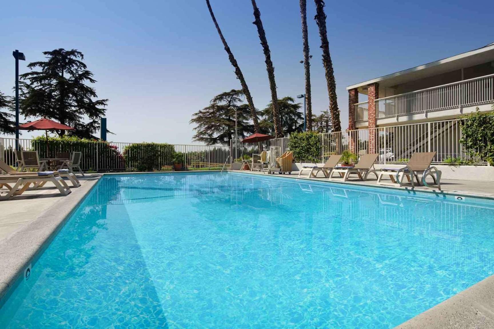 Motel 6-Arcadia, CA - Los Angeles - Pasadena Area - Property Image 11