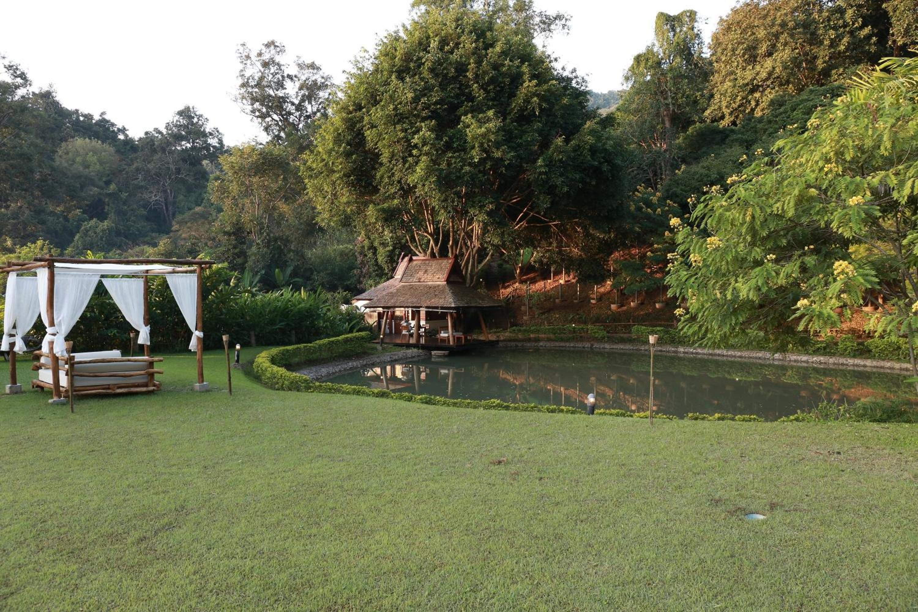 Vanilla hill (hill lodge)