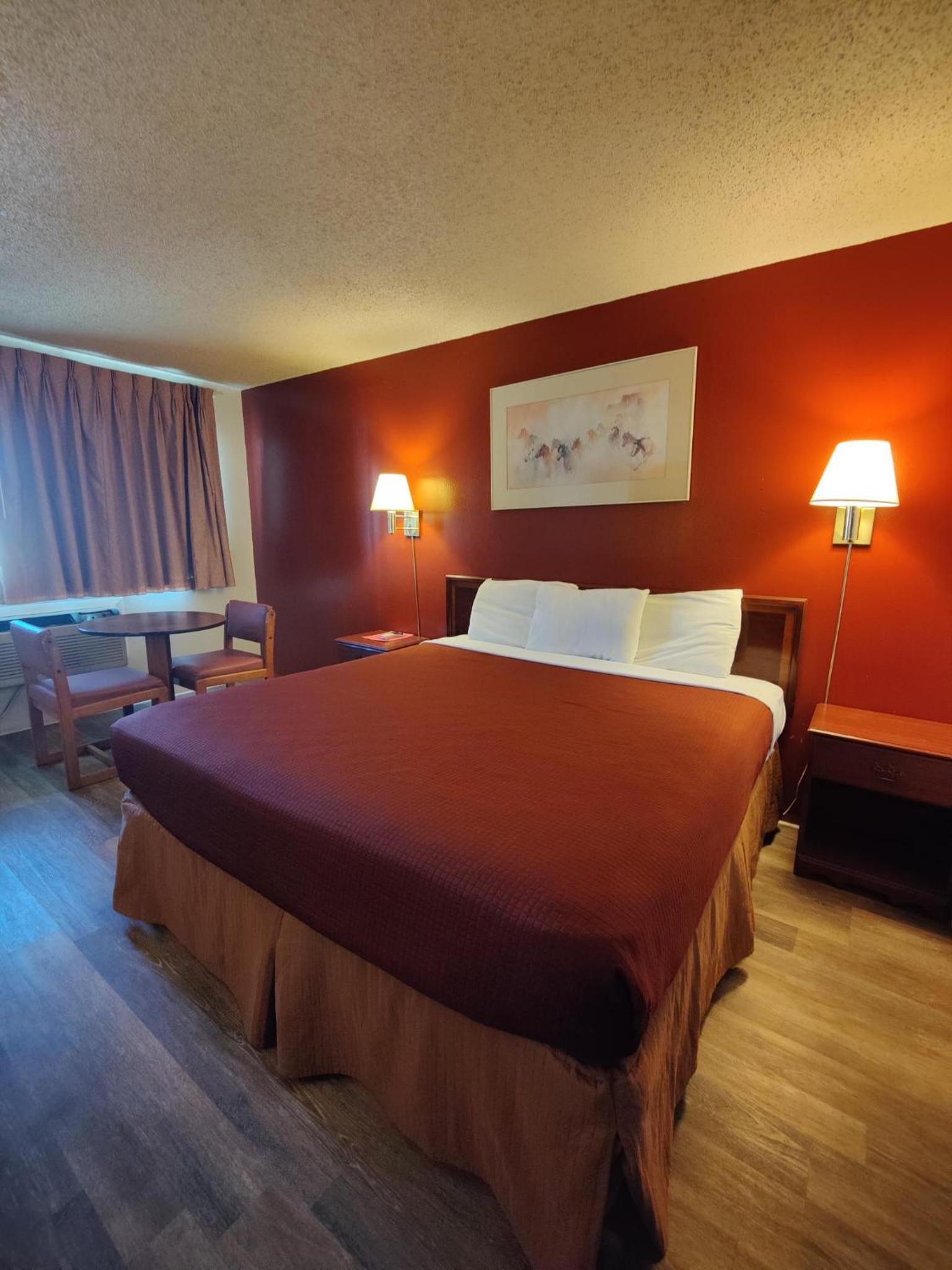 Motel 8 Willcox view 2