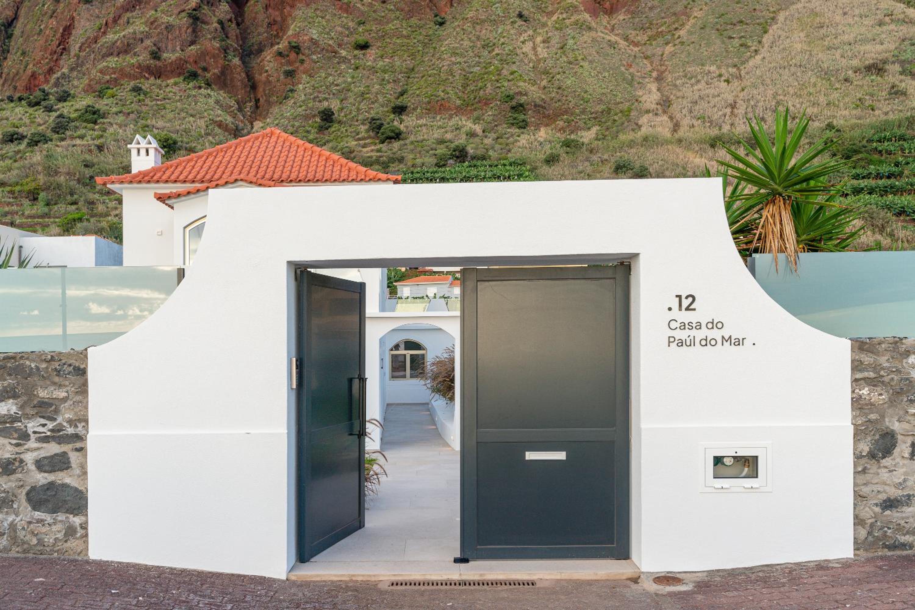 Casa Paul do Mar view 2