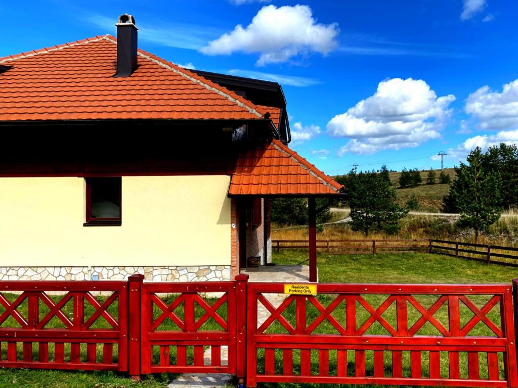 Photo 24