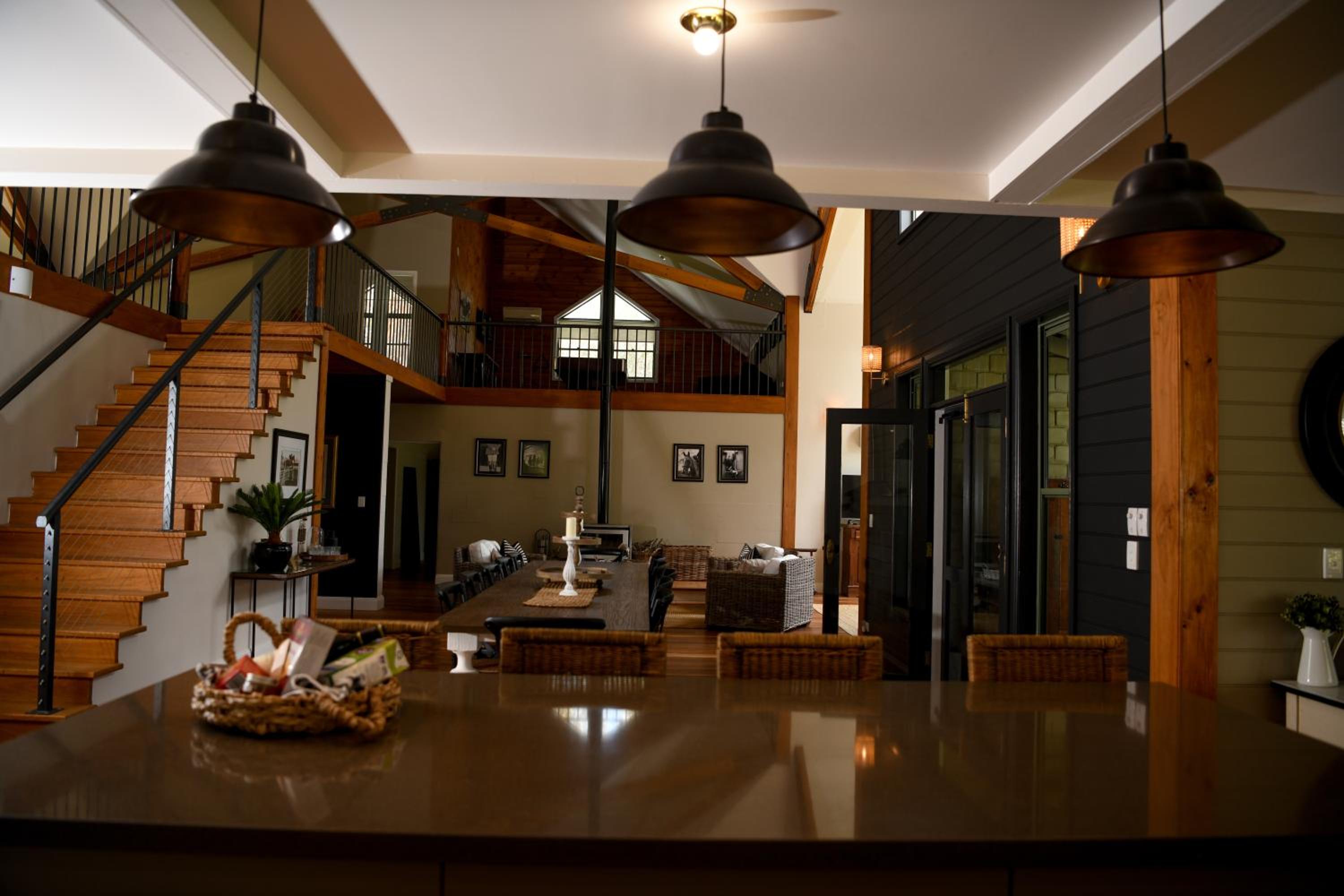 Tamworth Country Escape with a beautiful swimming pool!