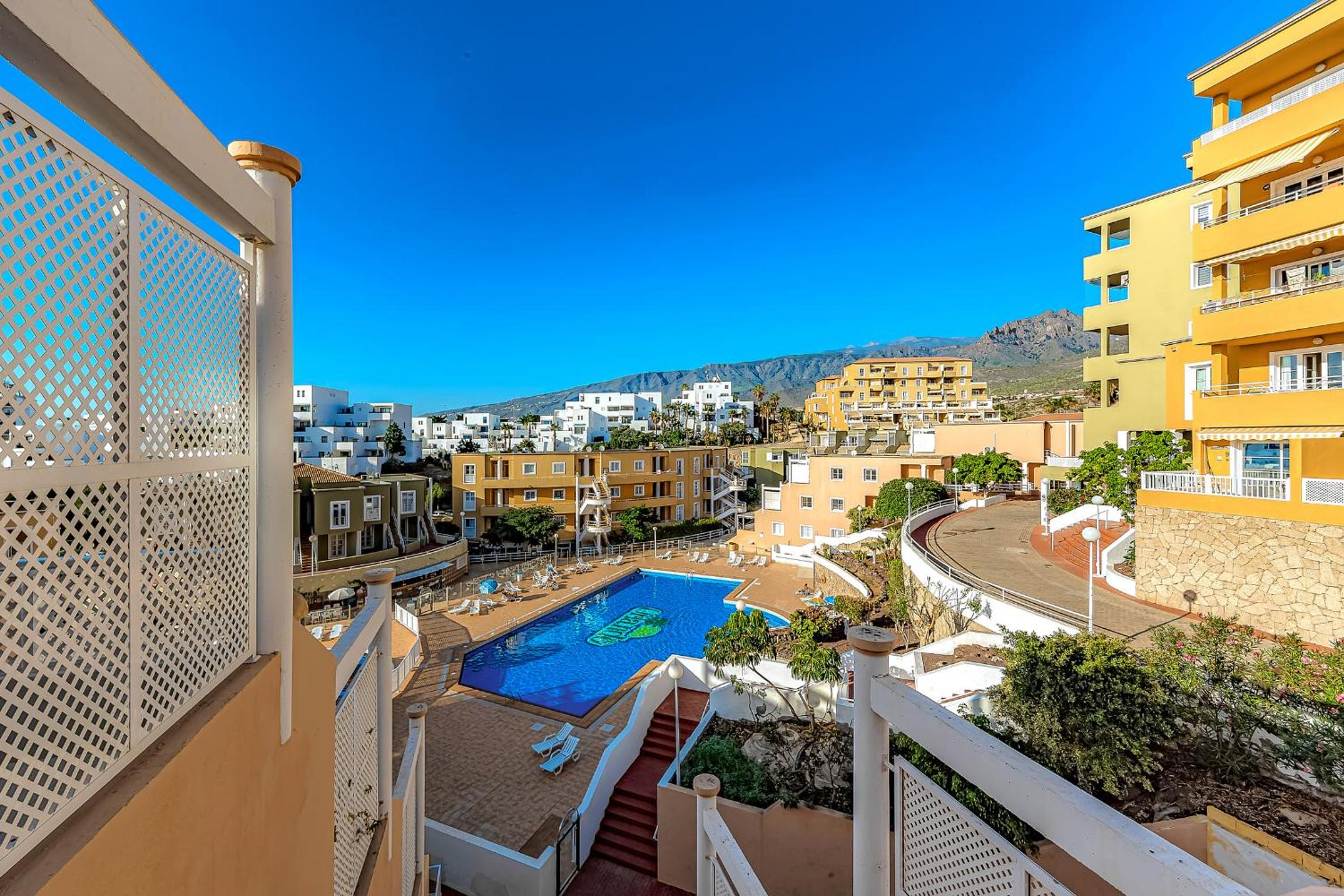 Beautiful deluxe apartment Sun and Sea