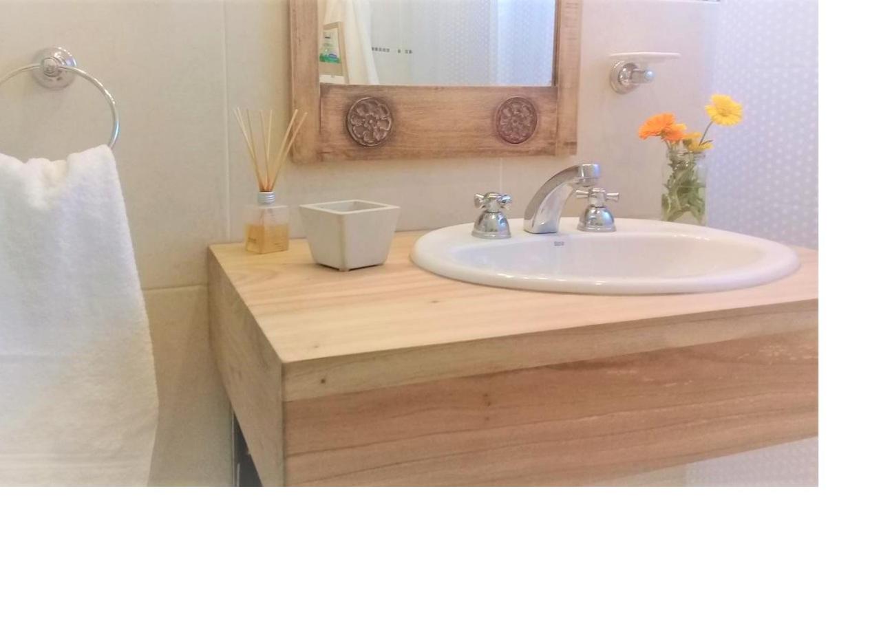 Boutique Vineyard and Wine Lodge