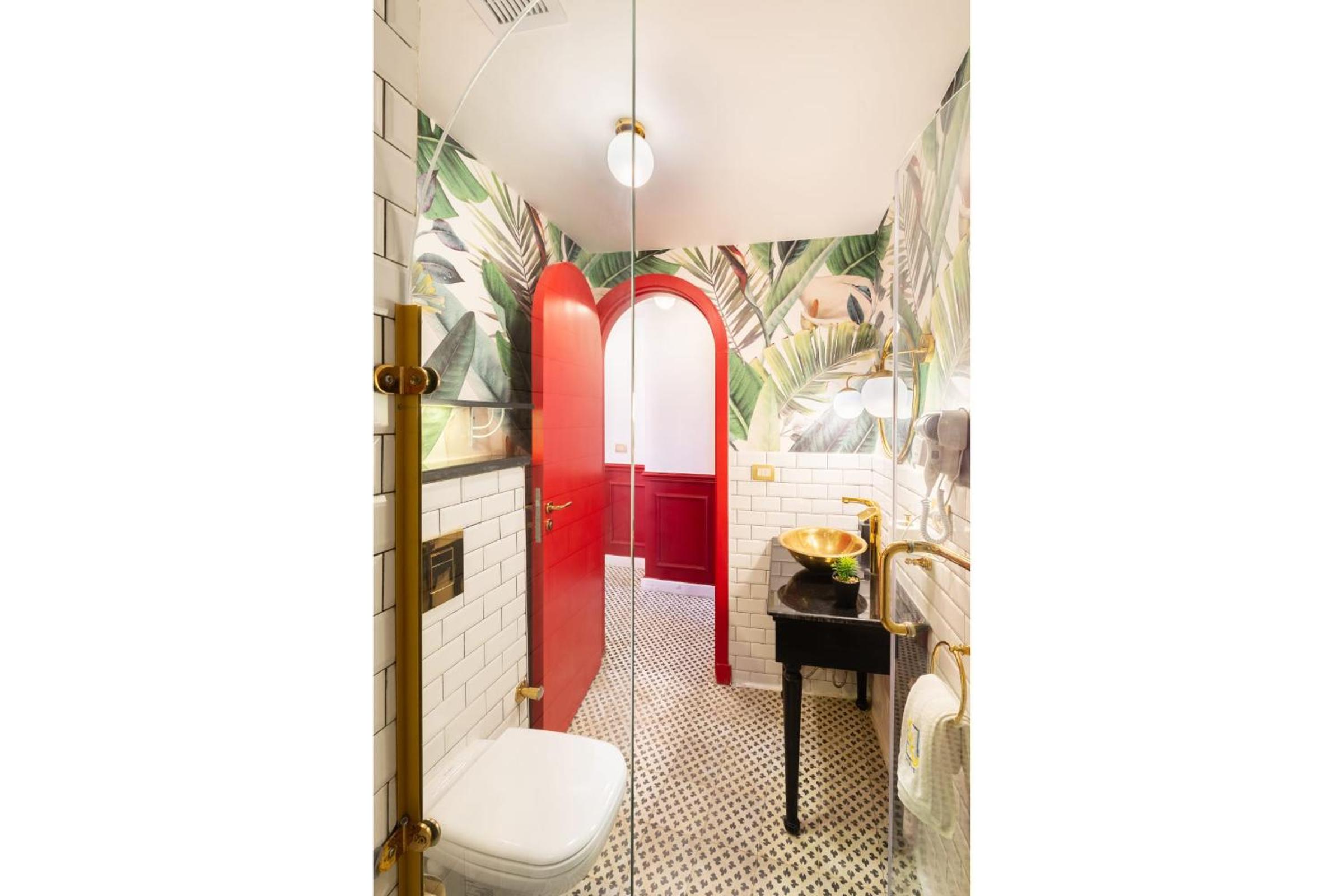 The Red-Hot Retro 2BDR Apt Cairo's Downtown