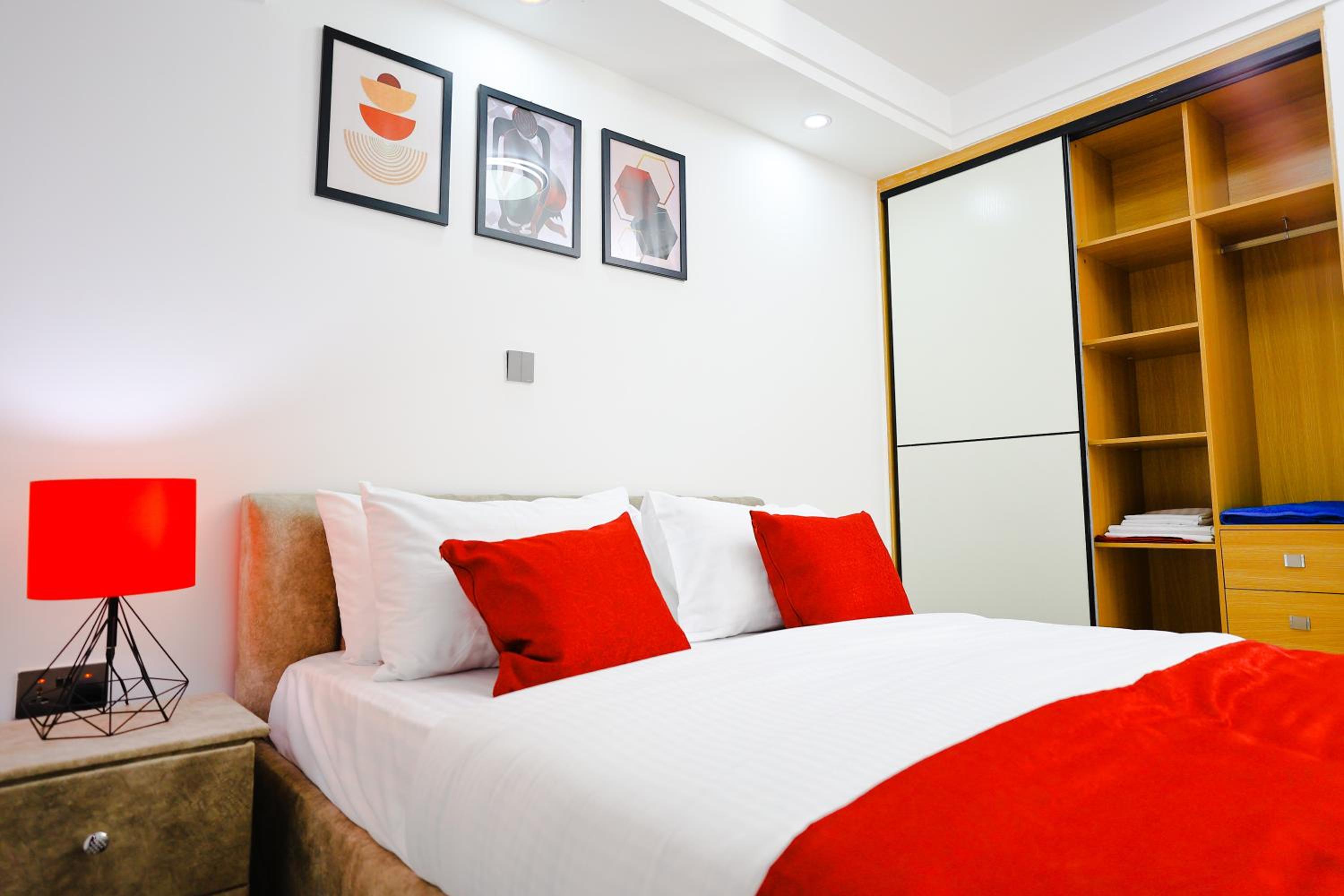 Elite Luxury Apartments Kilimani - A 2 Bedroom Oasis of Serenity