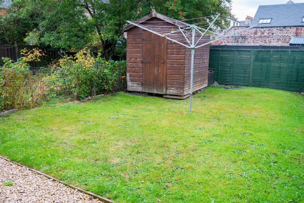 Central 2 bedroom luxury home close to River Ness view 5