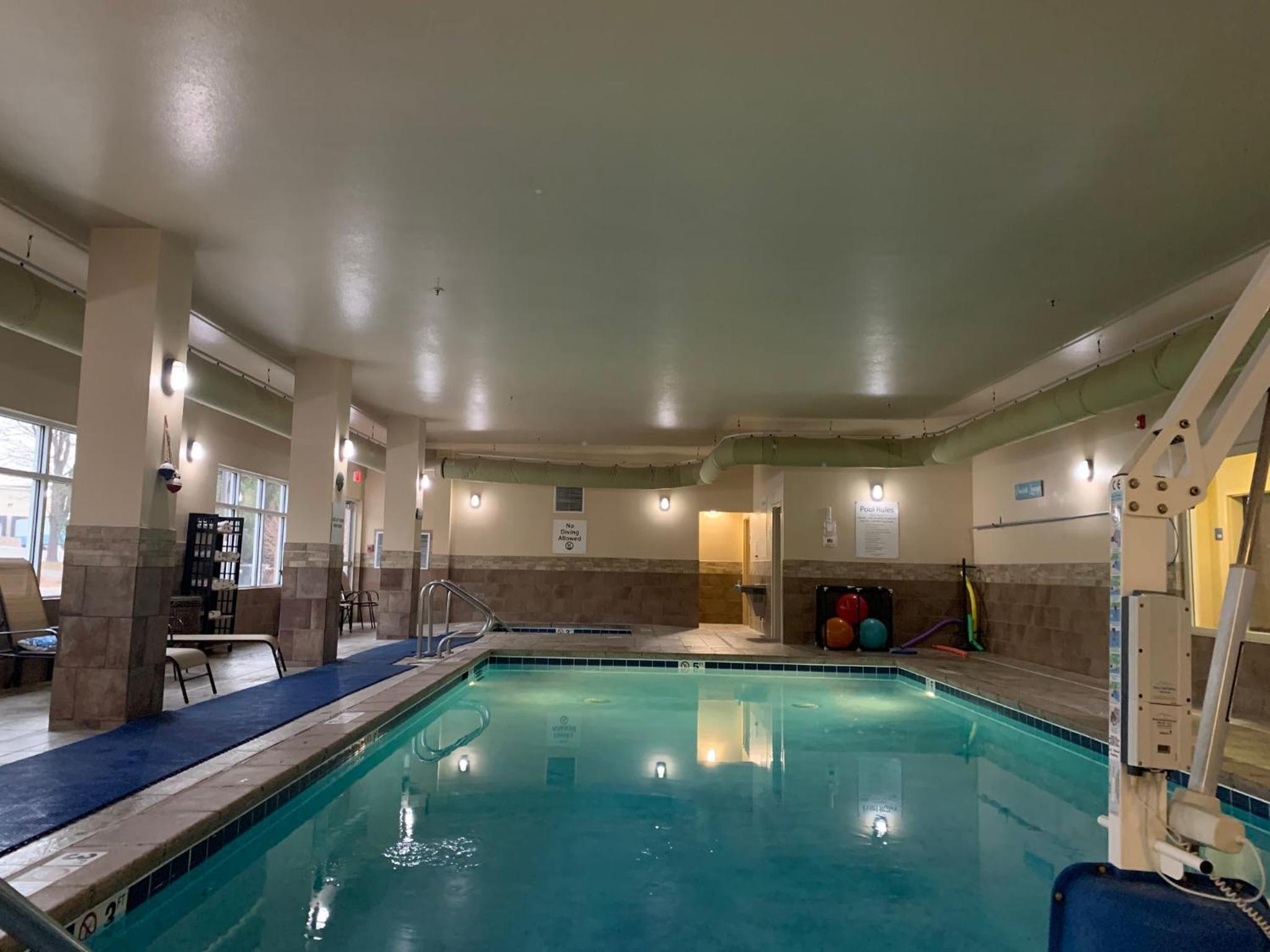 Twin Falls Vacations - Holiday Inn Express Hotel Twin Falls, an IHG Hotel - Property Image 1