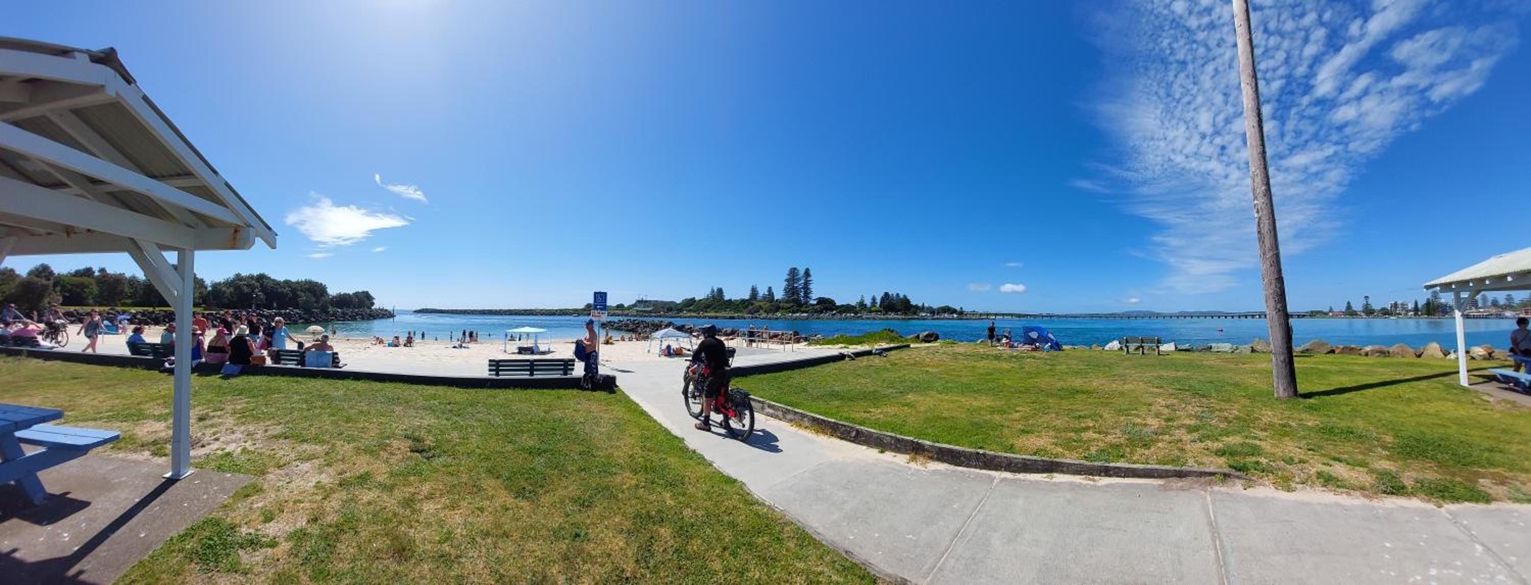 2BR Beachside unit 9 with 9 x 9 mt private verandah