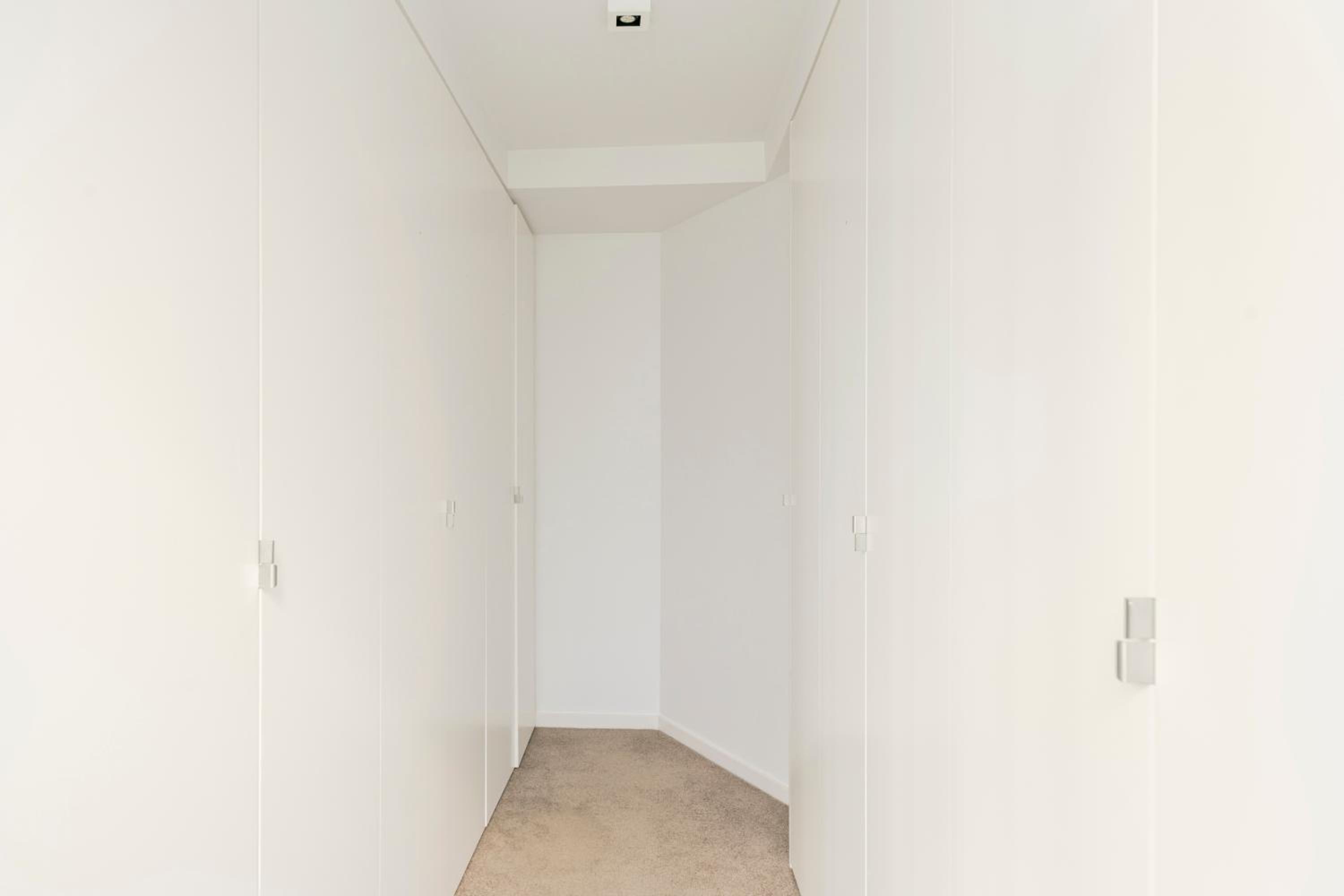 Luxury 3-Storey Loft with free parking on premises