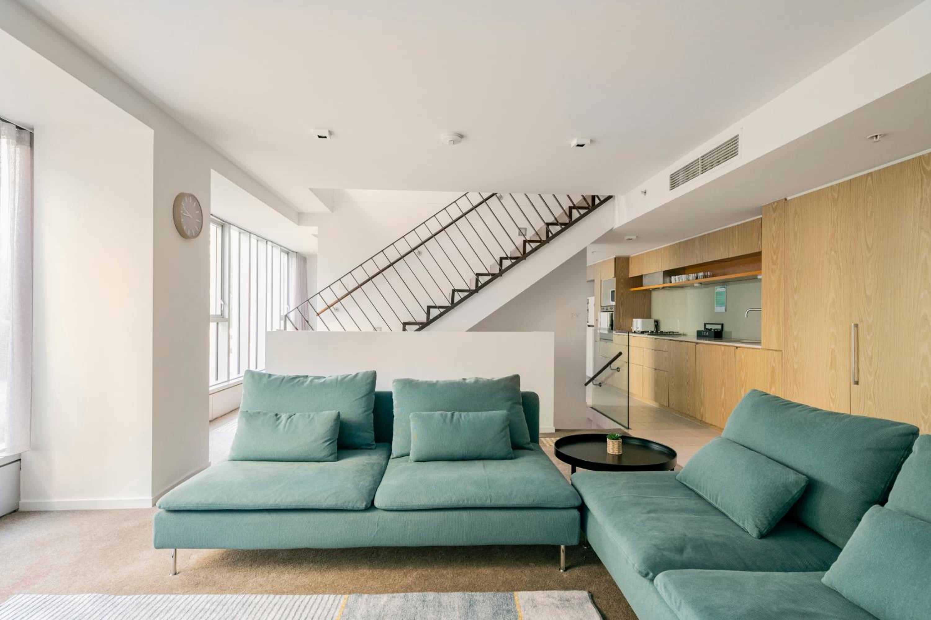 Luxury 3-Storey Loft with free parking on premises