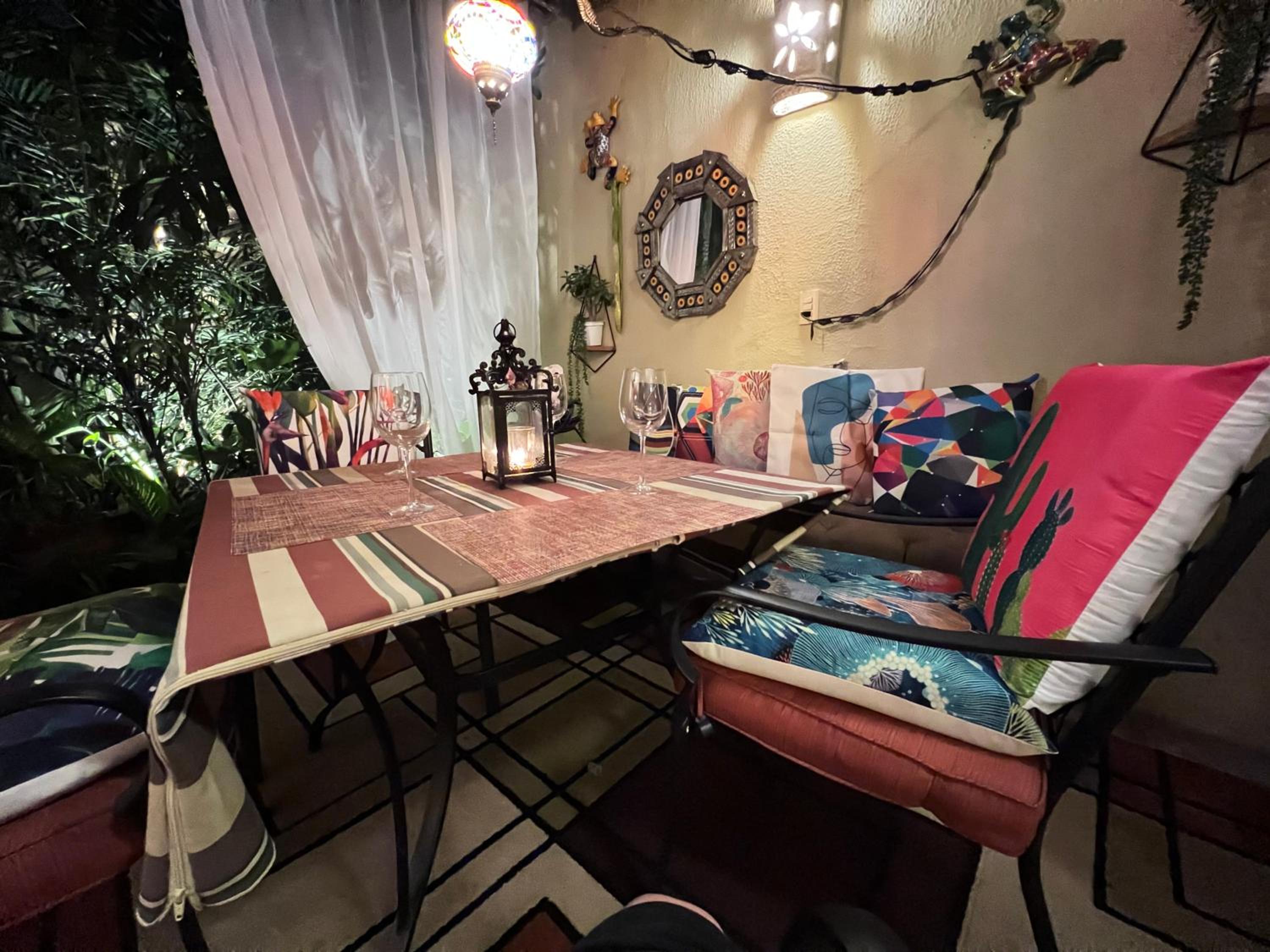 Dickinson Guest House, Guadalajara Expo