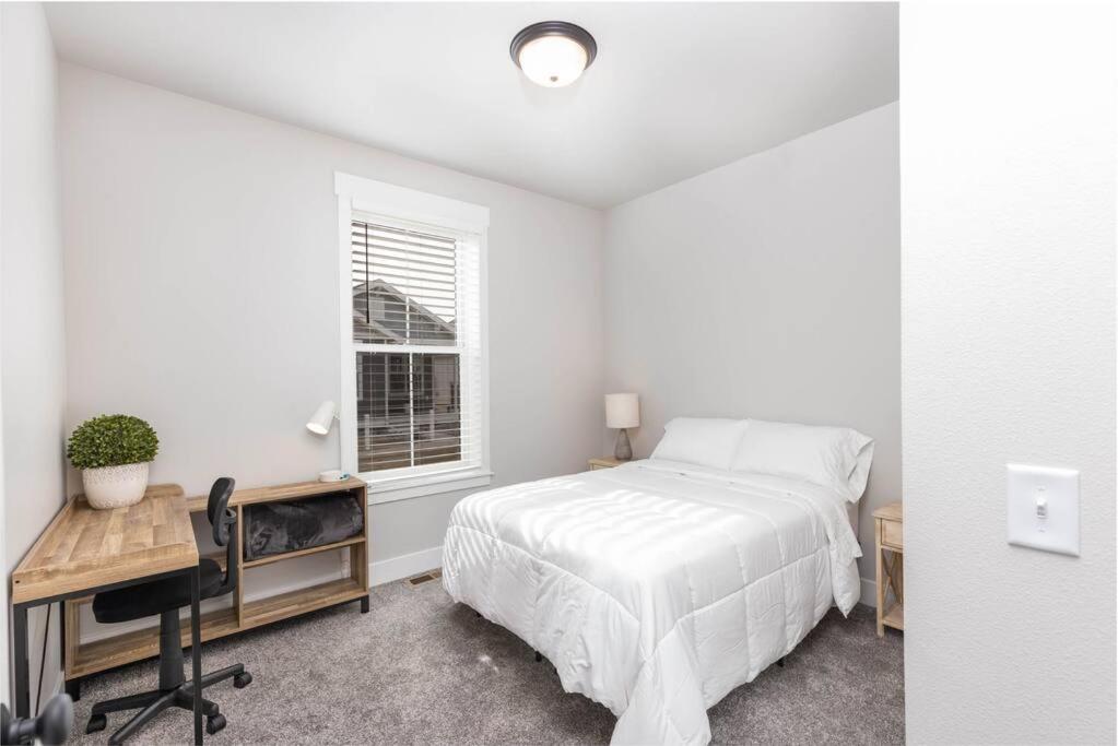Charming 3-bedroom in vibrant new neighborhood view 5