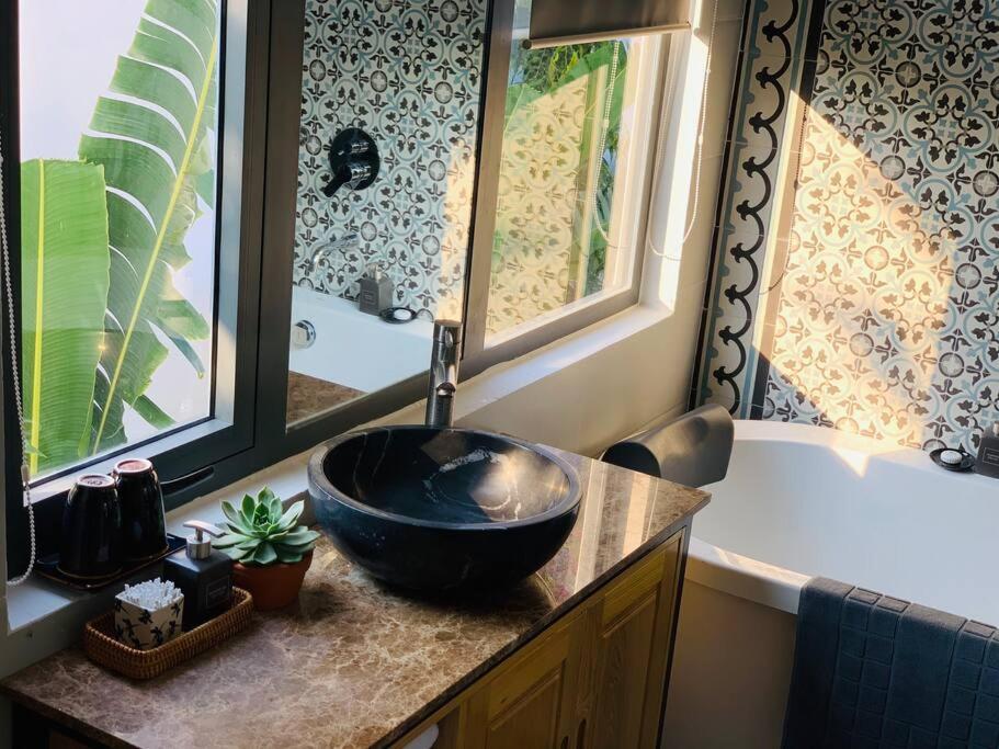 Luxury 8br villa in An Bang beach Hoi An view 4