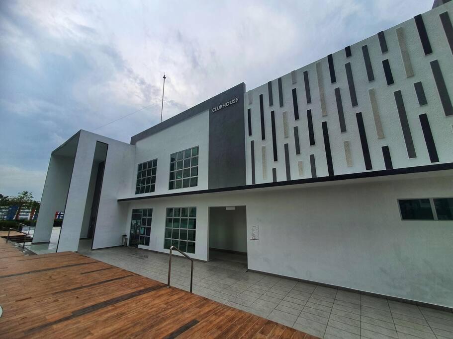 SKS Habitat Larkin Economy Business Unit