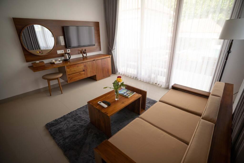 Nau Nusa Villa view 3