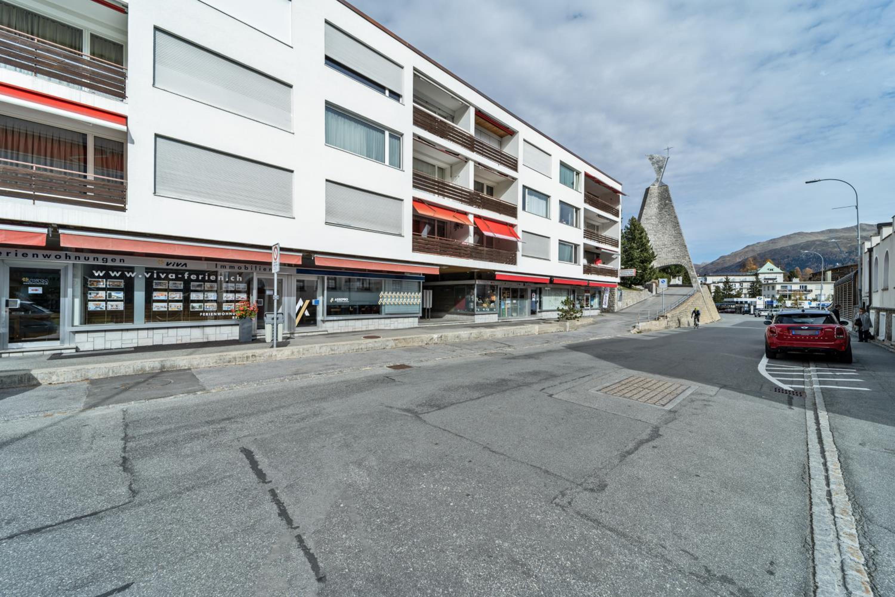 Allod Brattas - St Moritz view 4