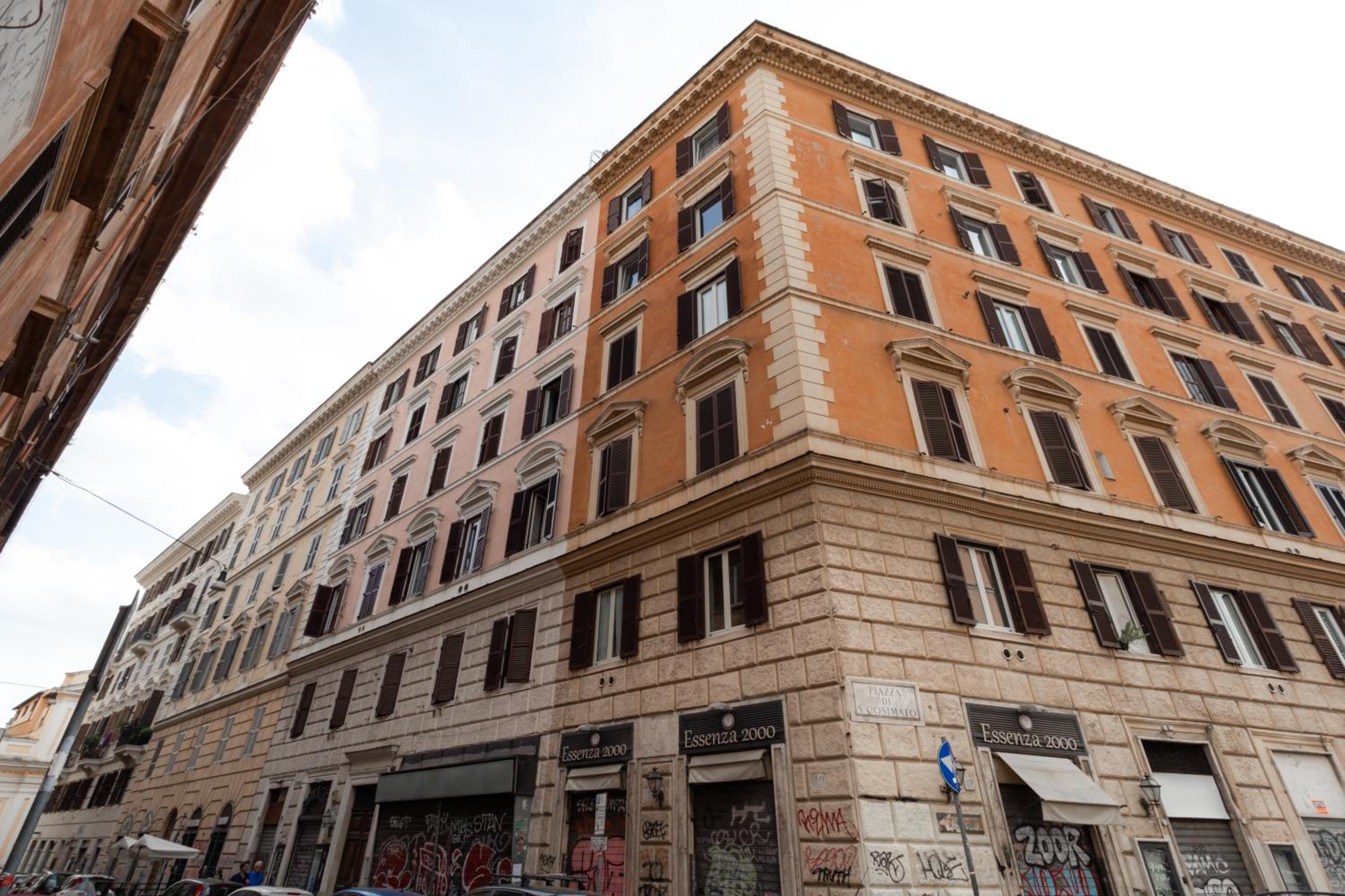 Trastevere four seasons Manara