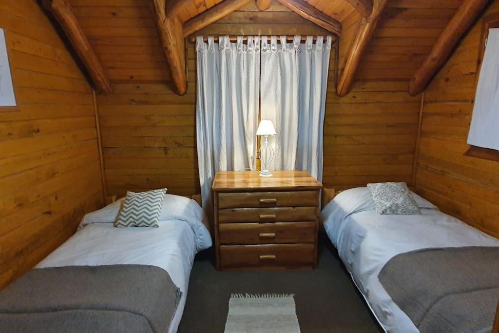 Cabaña Ciprés entre Bosques y Arroyo