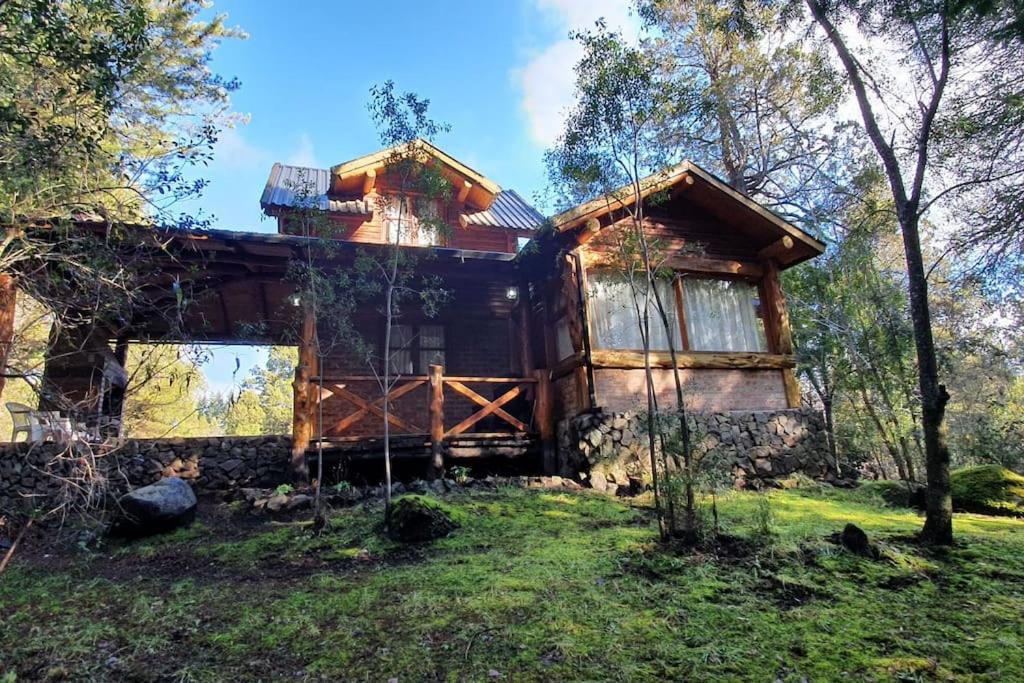 Cabaña Ciprés entre Bosques y Arroyo