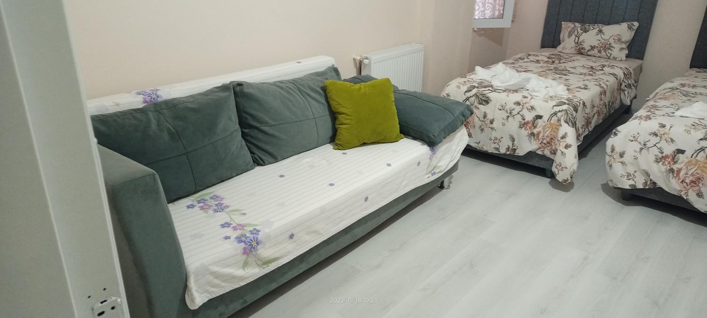 Photo 11