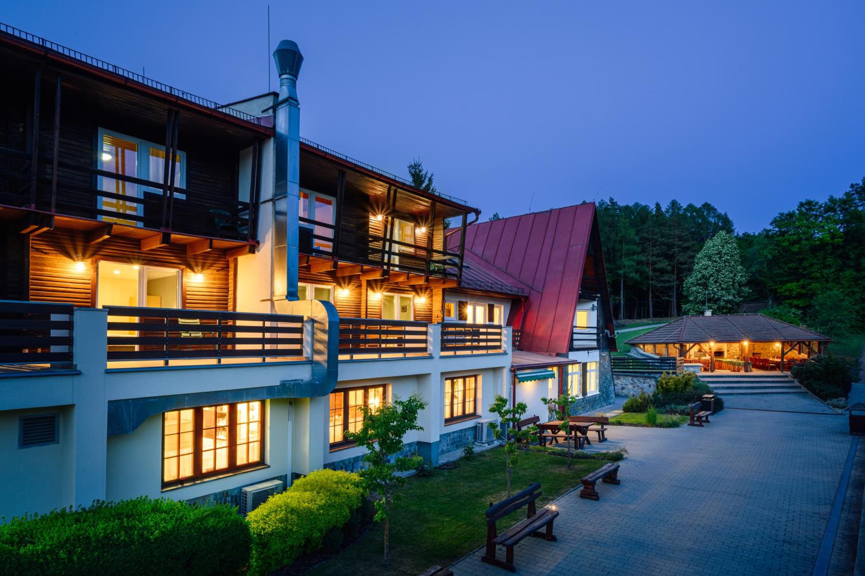 Hotel Chata Cementár