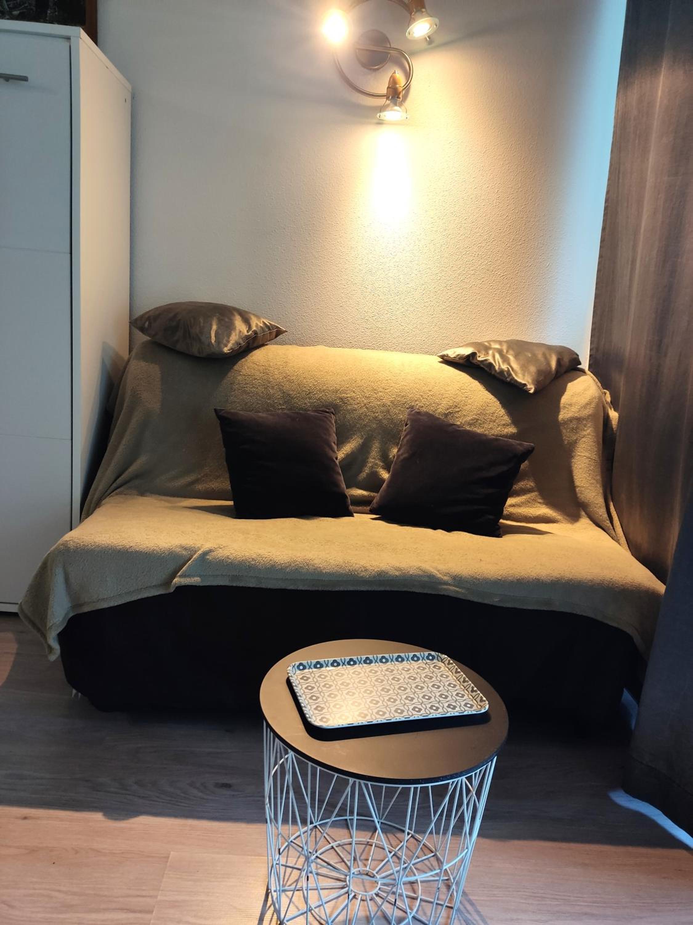 Studio pied des pistes view 2