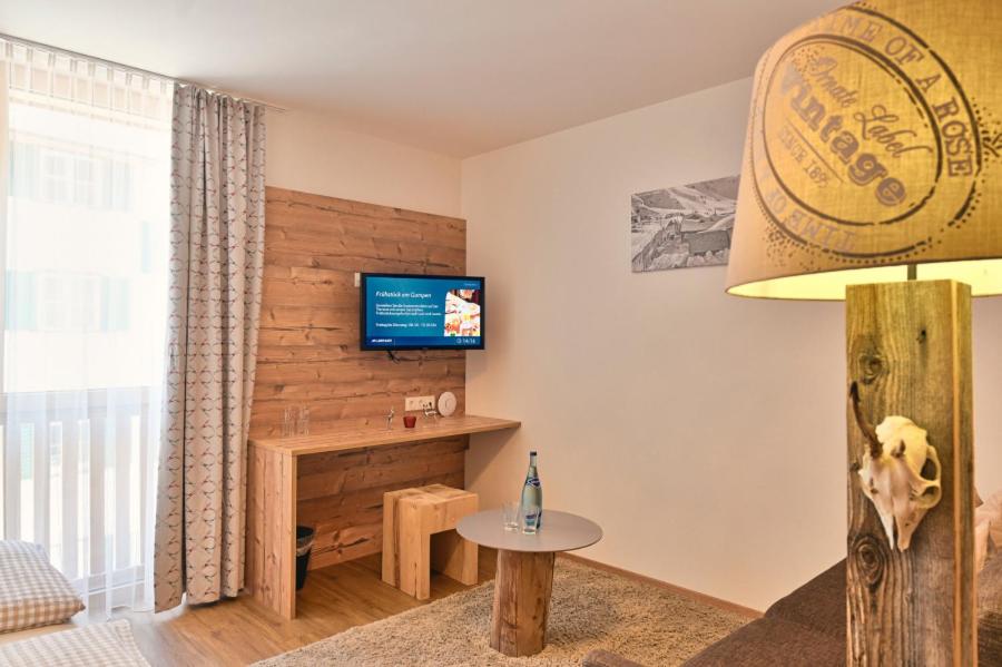 Haus Flexen rooms & apartments