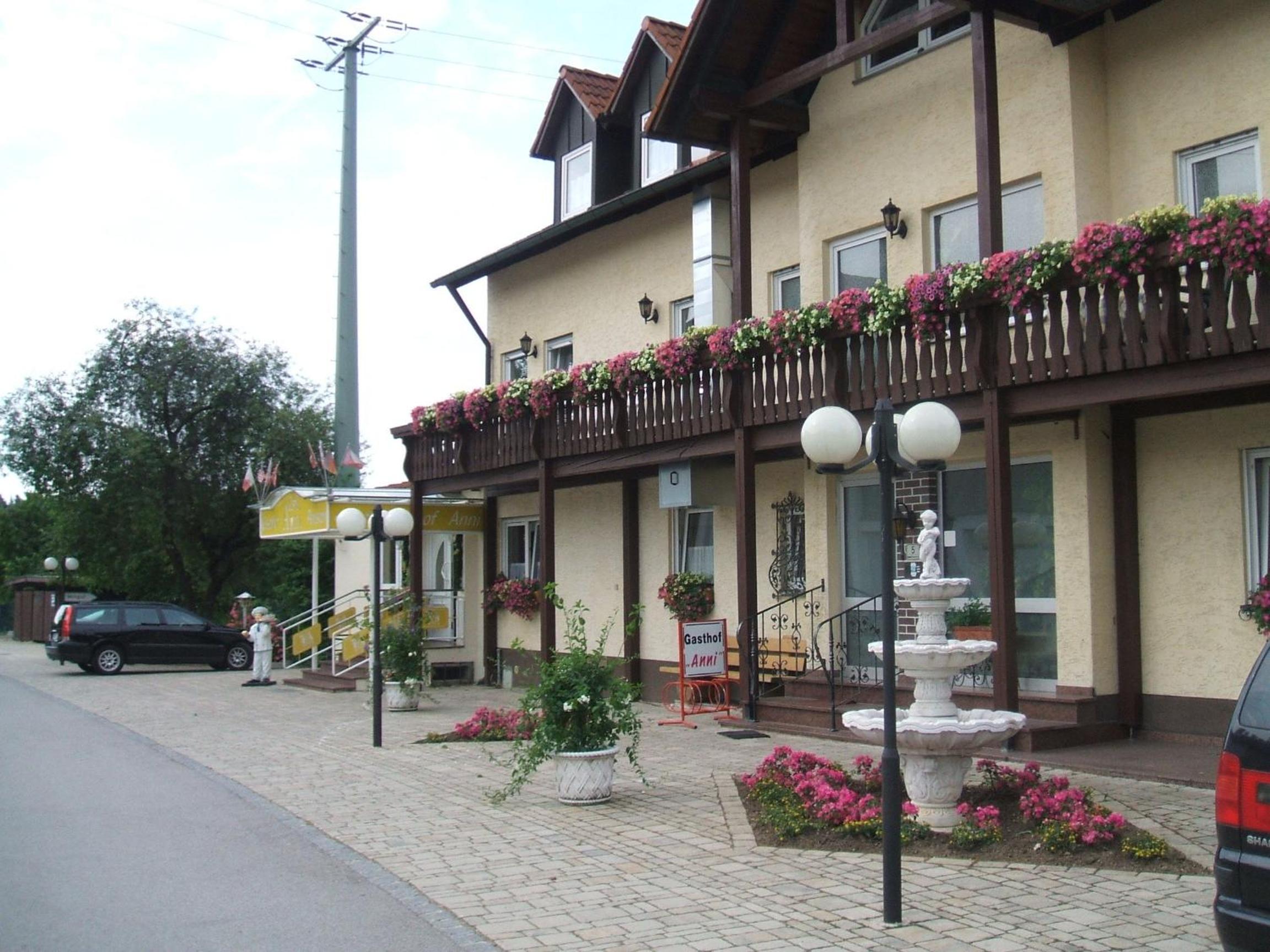 Landgasthof - Café Anni