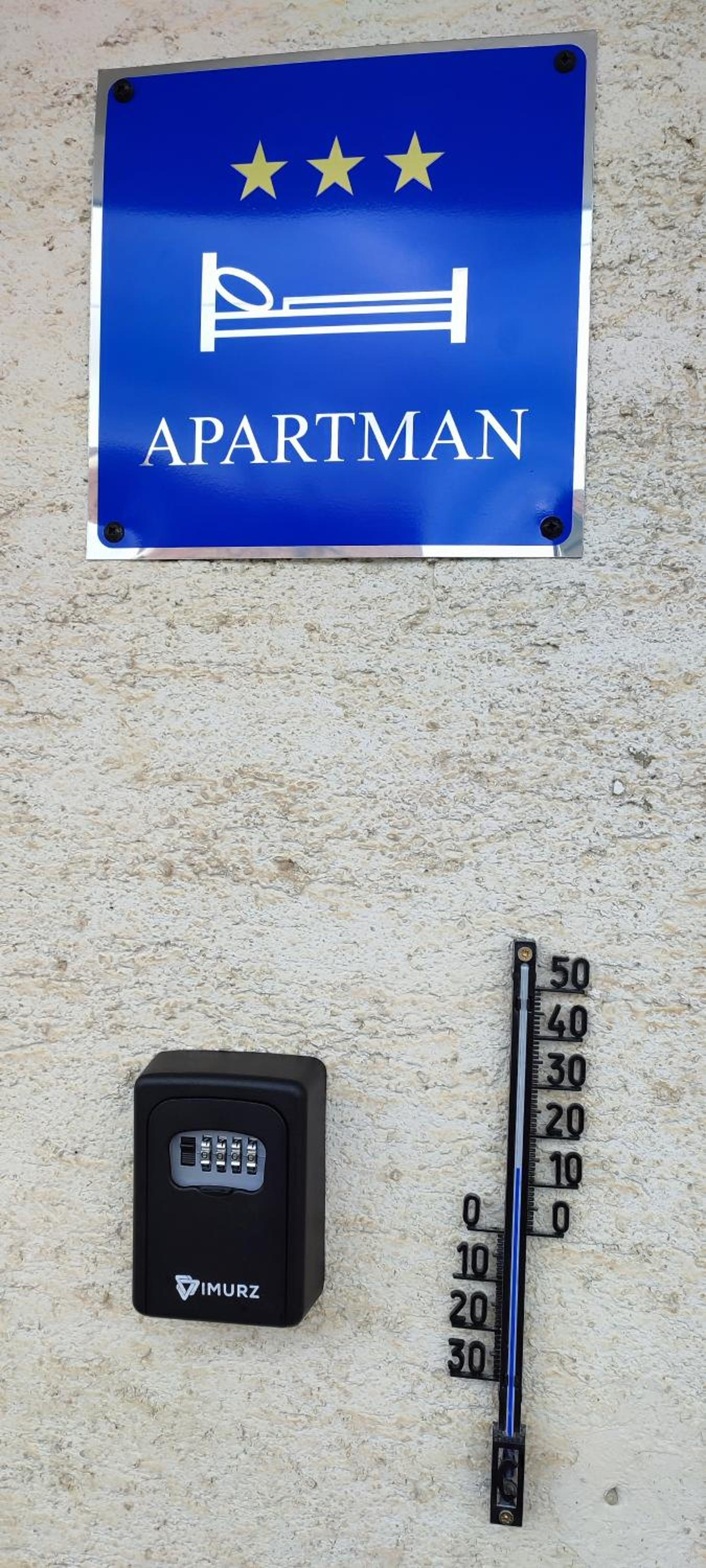 Apartment Nina-bazen-klima-parking