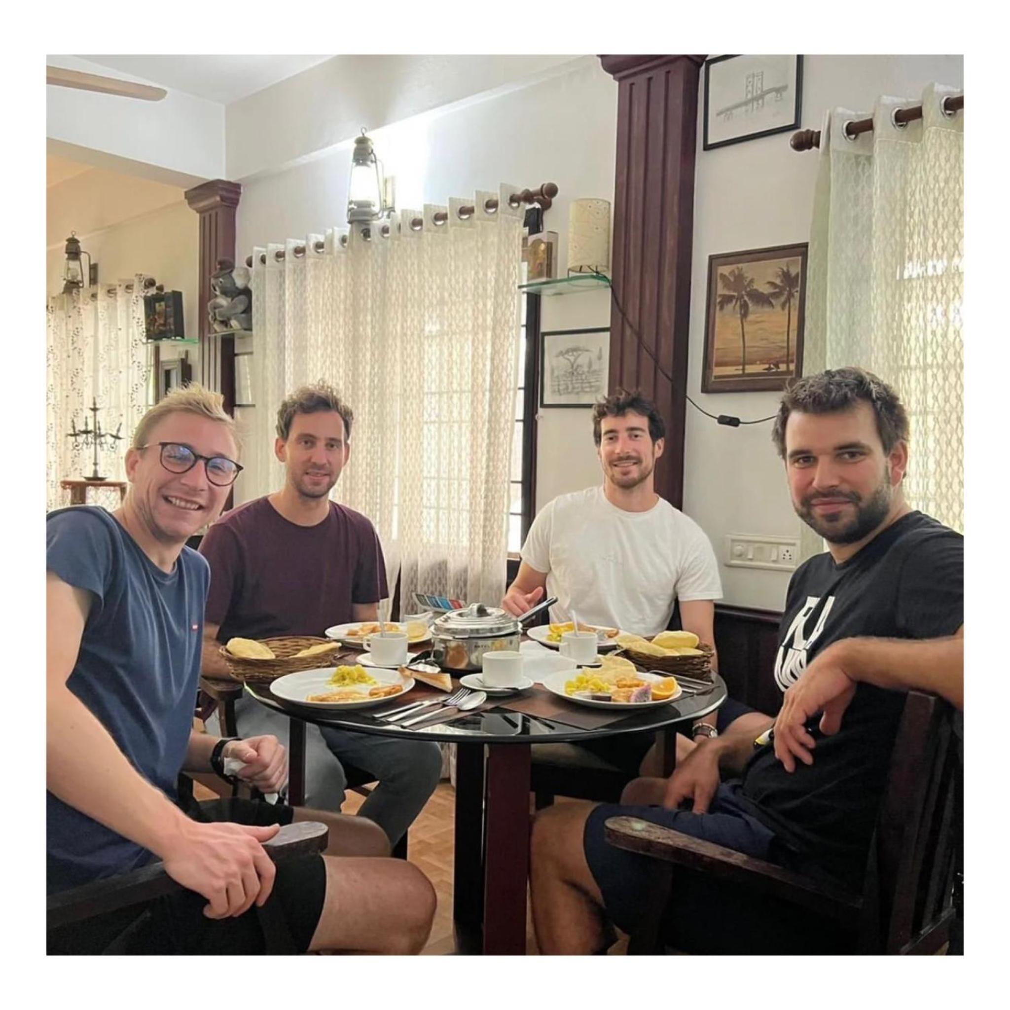Reds Residency - Homestay