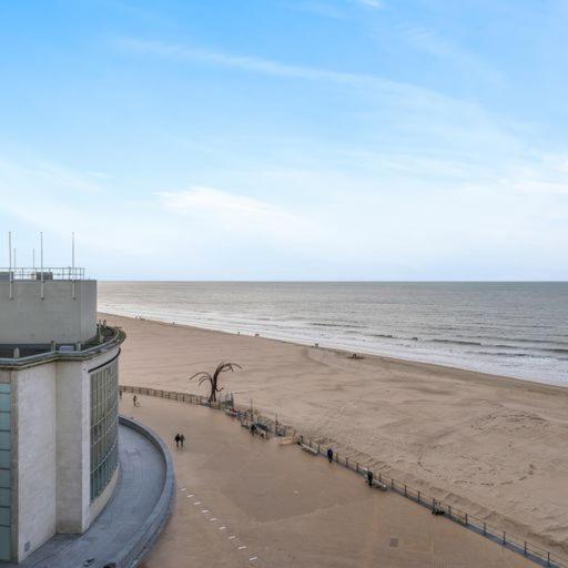 Unique Seaview close to Casino - garage available - 