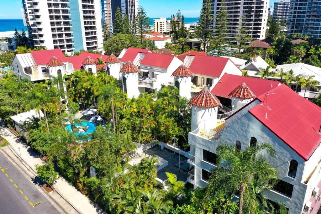Coco Bella Dream in Surfers Paradise