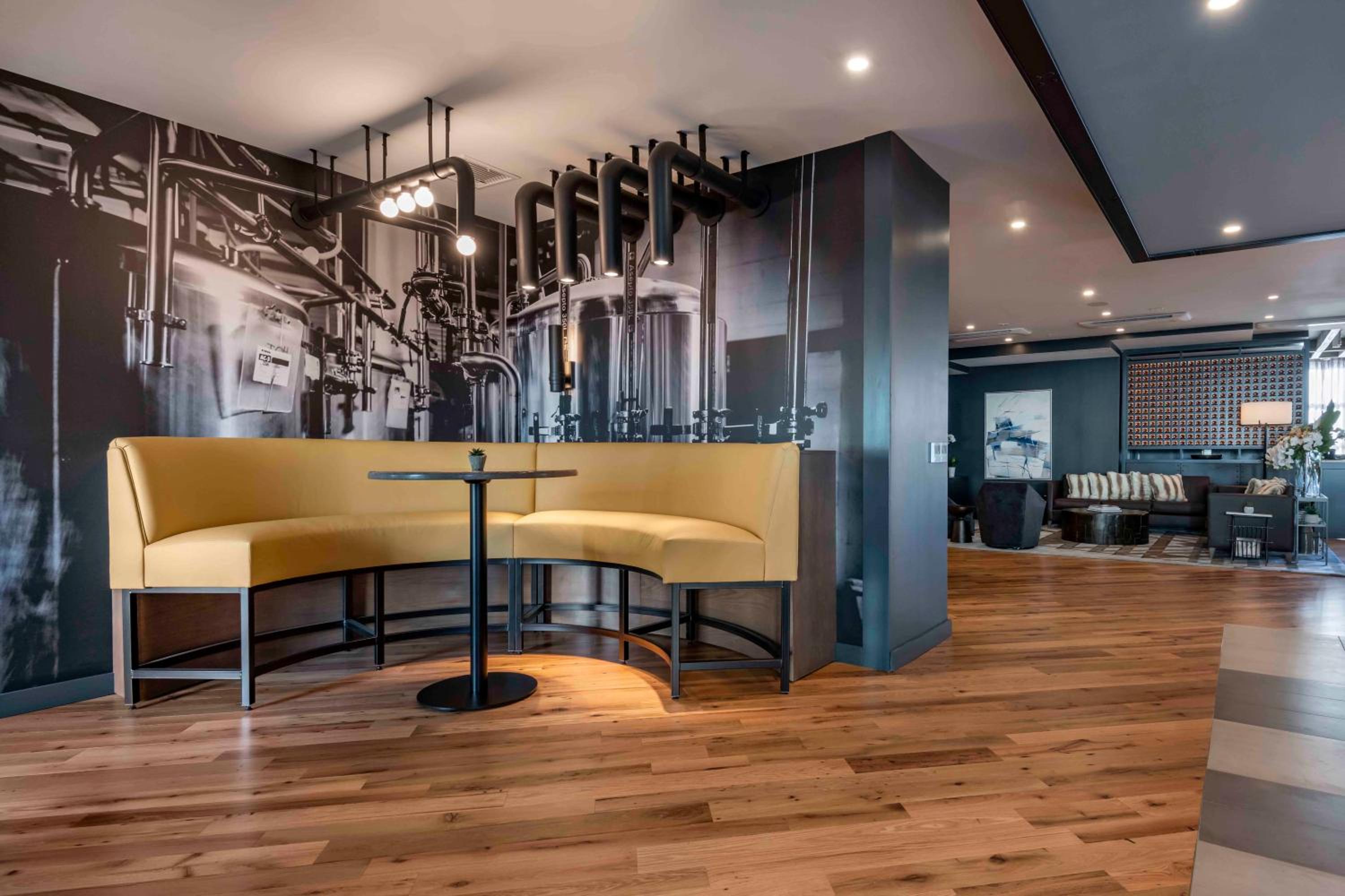 Portland Vacations - Cambria Hotel Portland Downtown Old Port - Property Image 94