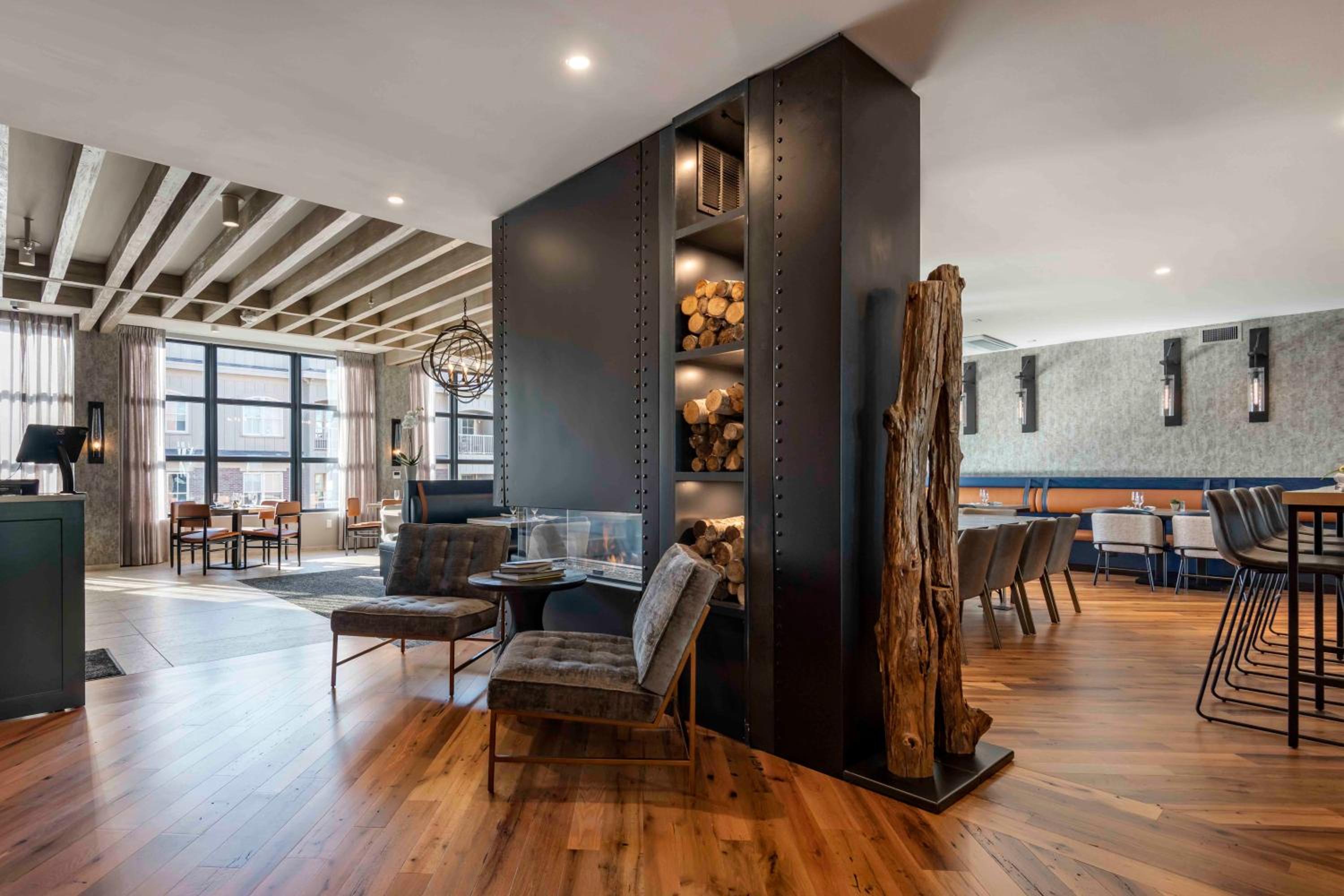 Portland Vacations - Cambria Hotel Portland Downtown Old Port - Property Image 97