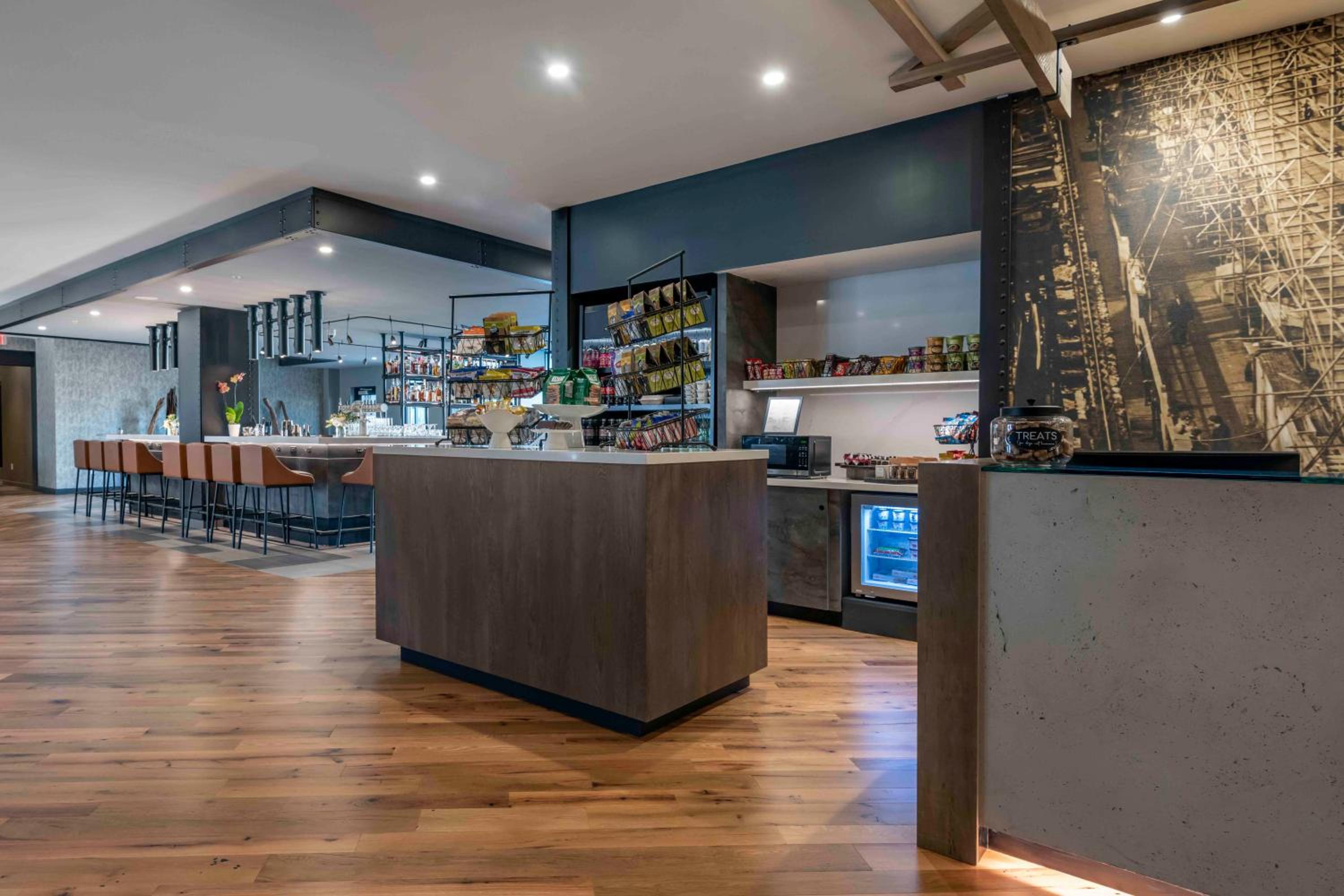 Portland Vacations - Cambria Hotel Portland Downtown Old Port - Property Image 99