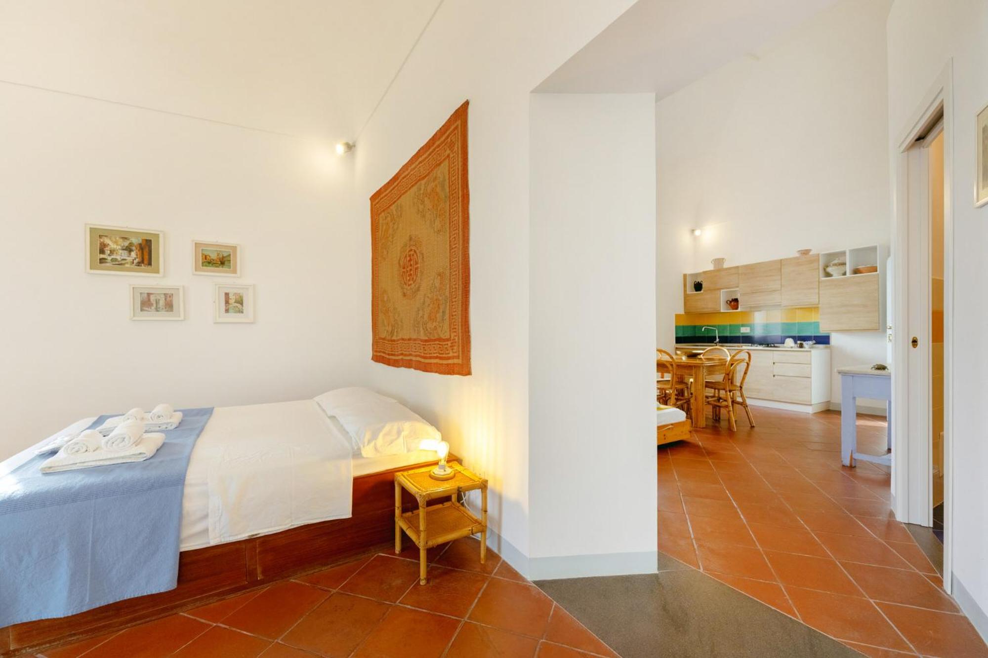 TORRETTA CORRICELLA- Punta Pizzaco photo 2