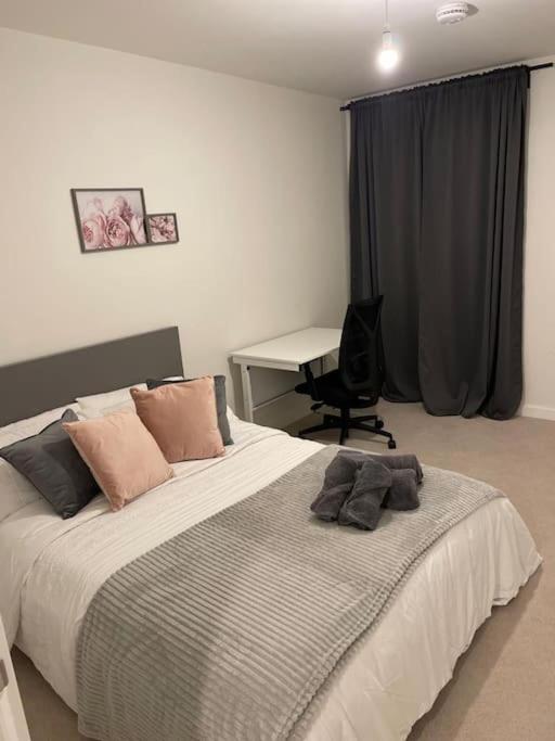 2BedRooms Flat with Free Parking