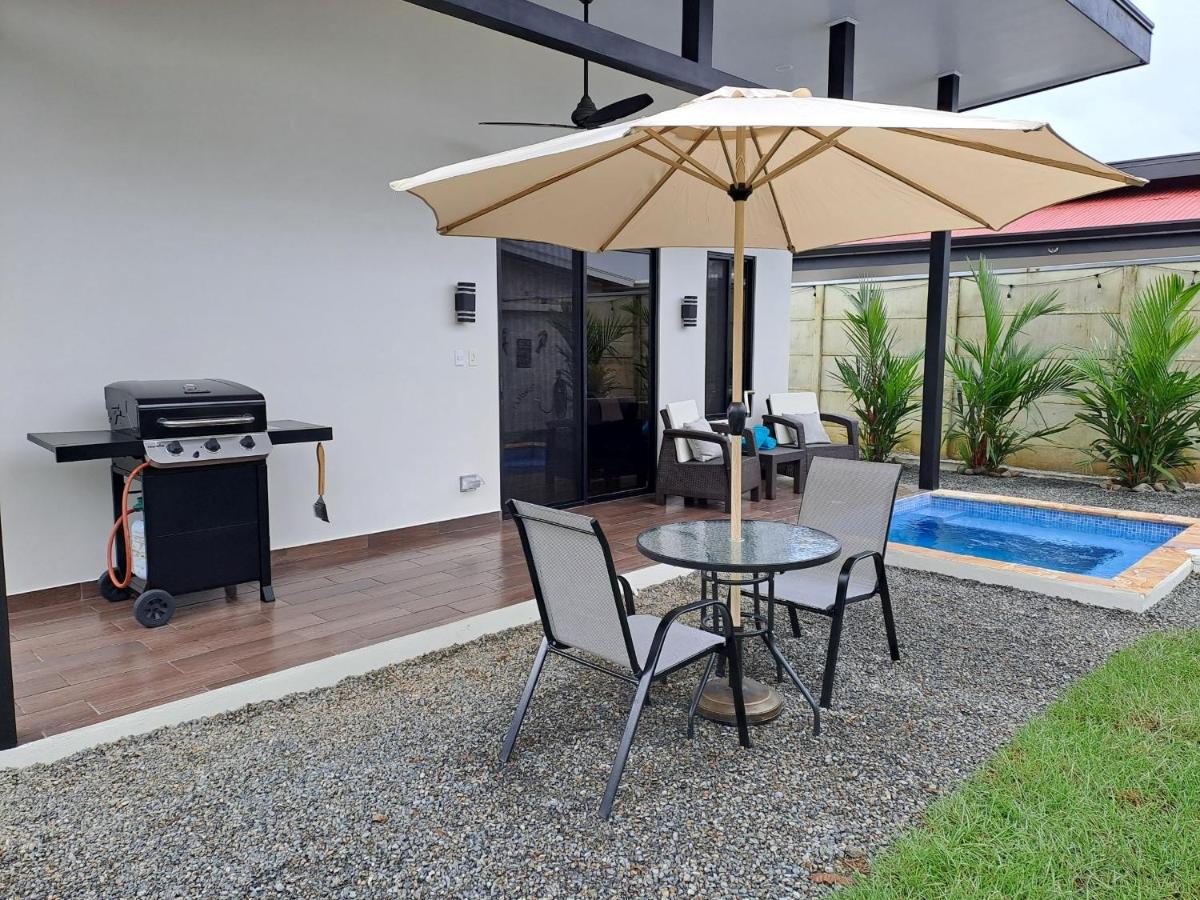 Comfy King bed, private yard and pool!