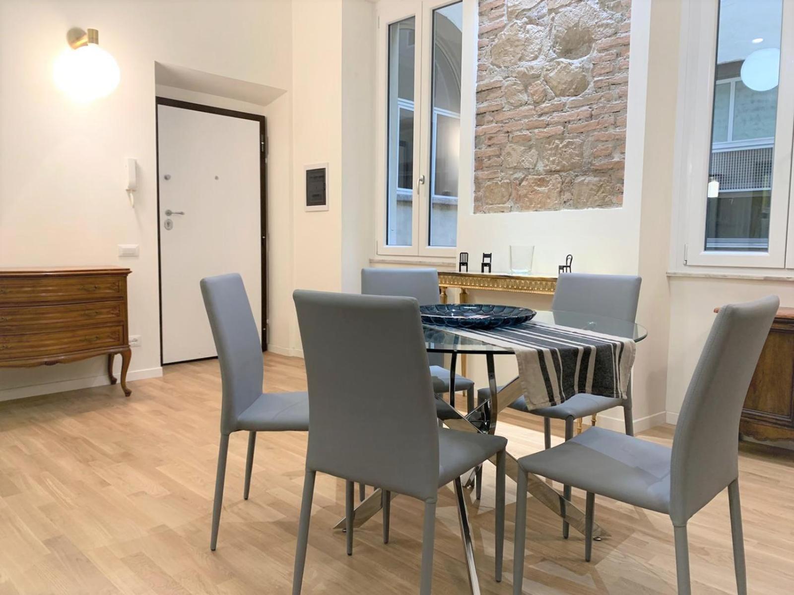 Cozy flat in Rome